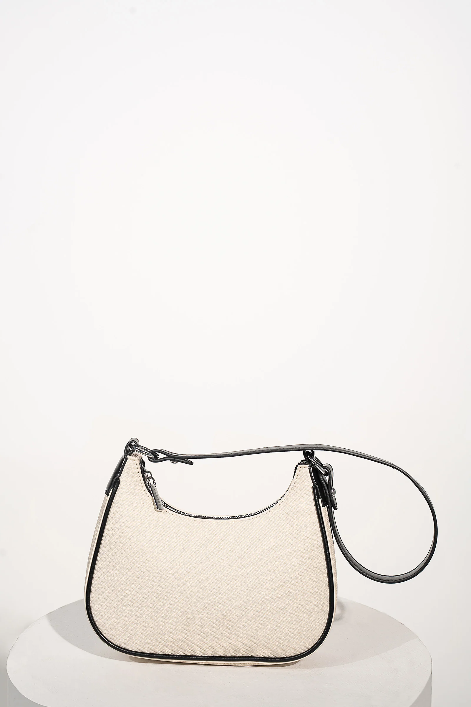 Everyday Baguette Bag