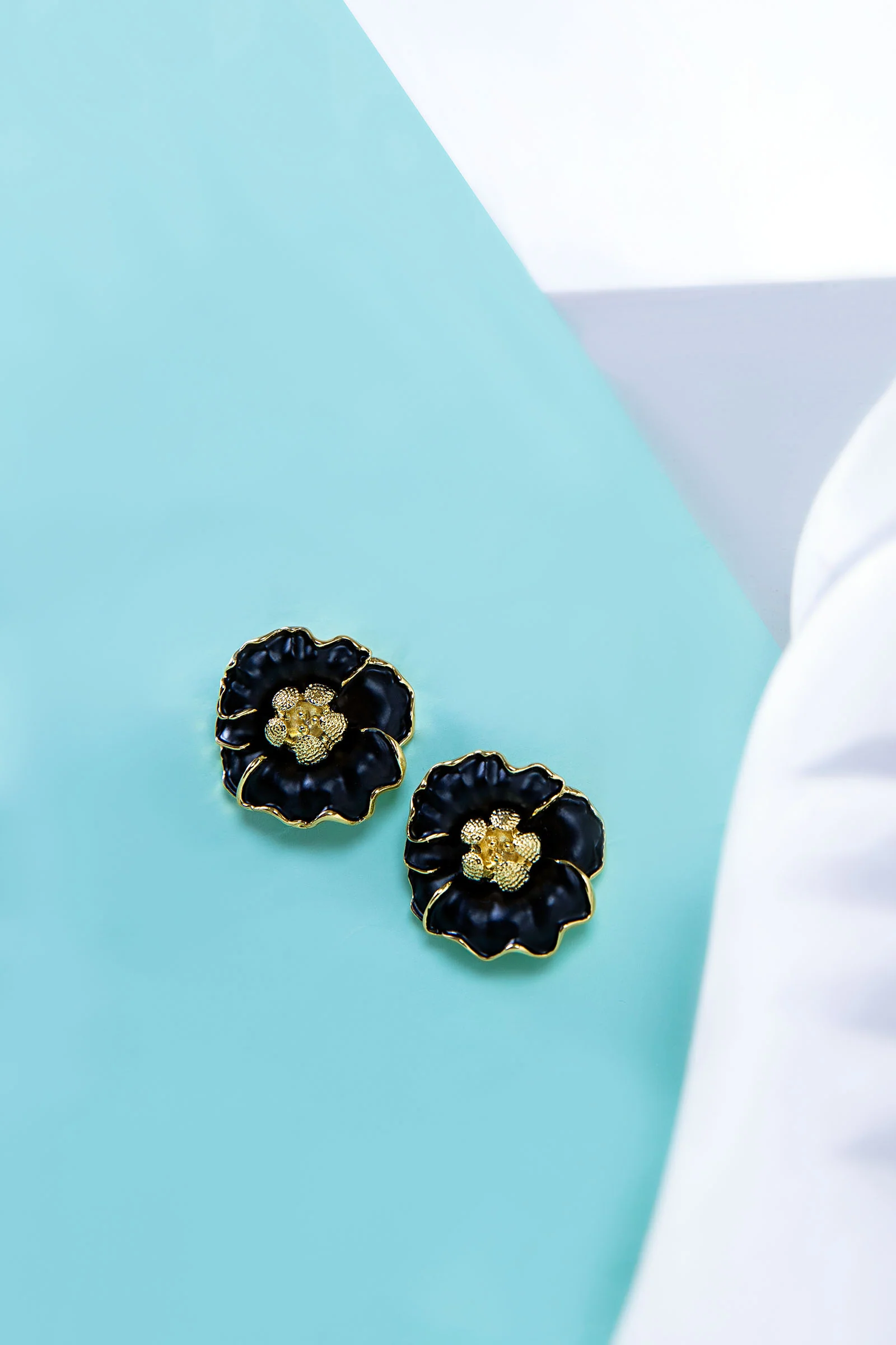 Black Earrings - Image 2