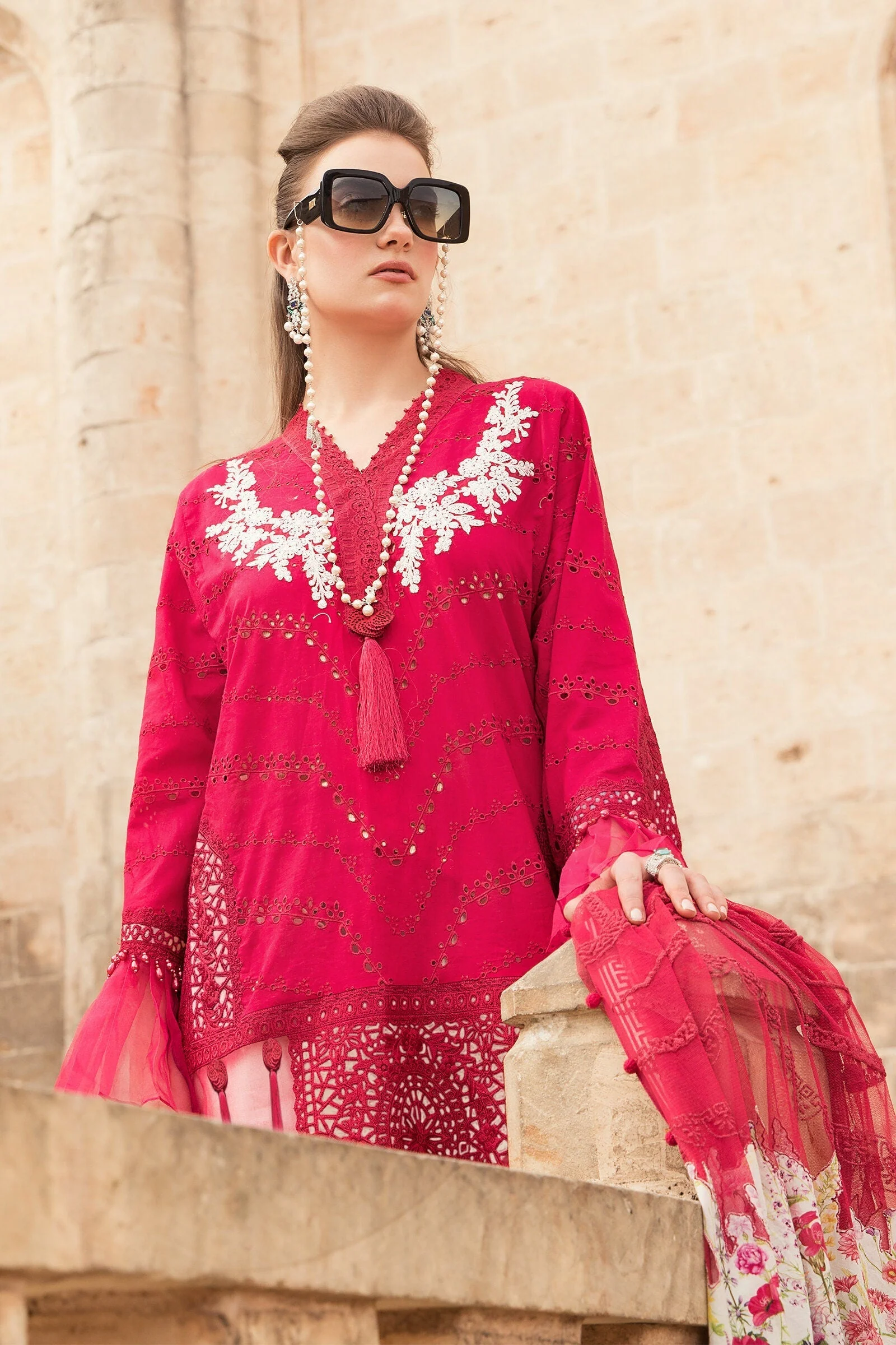 Unstitched Lawn D-2105-B - Image 3