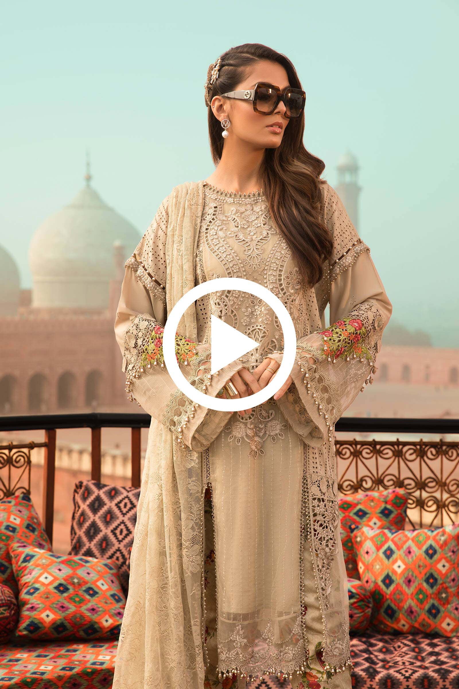 Unstitched Lawn D-2211-B - Image 3