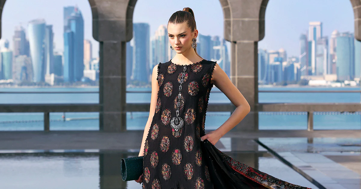 3 Piece Unstitched Embroidered Jacquard Lawn Suit - Image 7