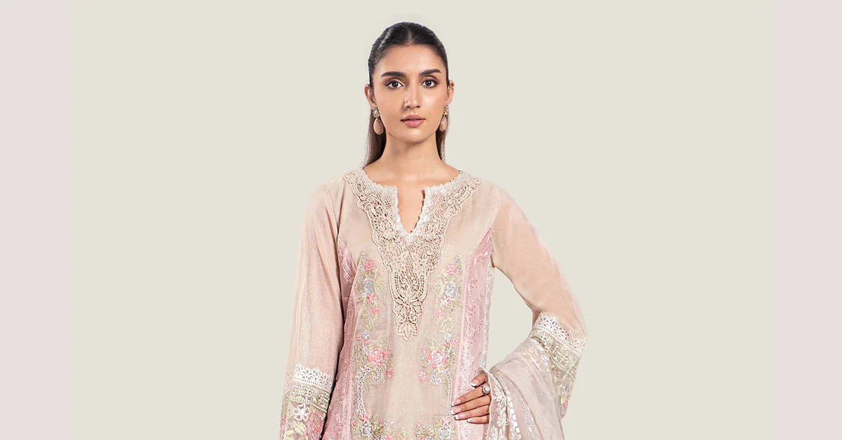 3 Piece Embroidered Yarn Dyed Suit - Image 6