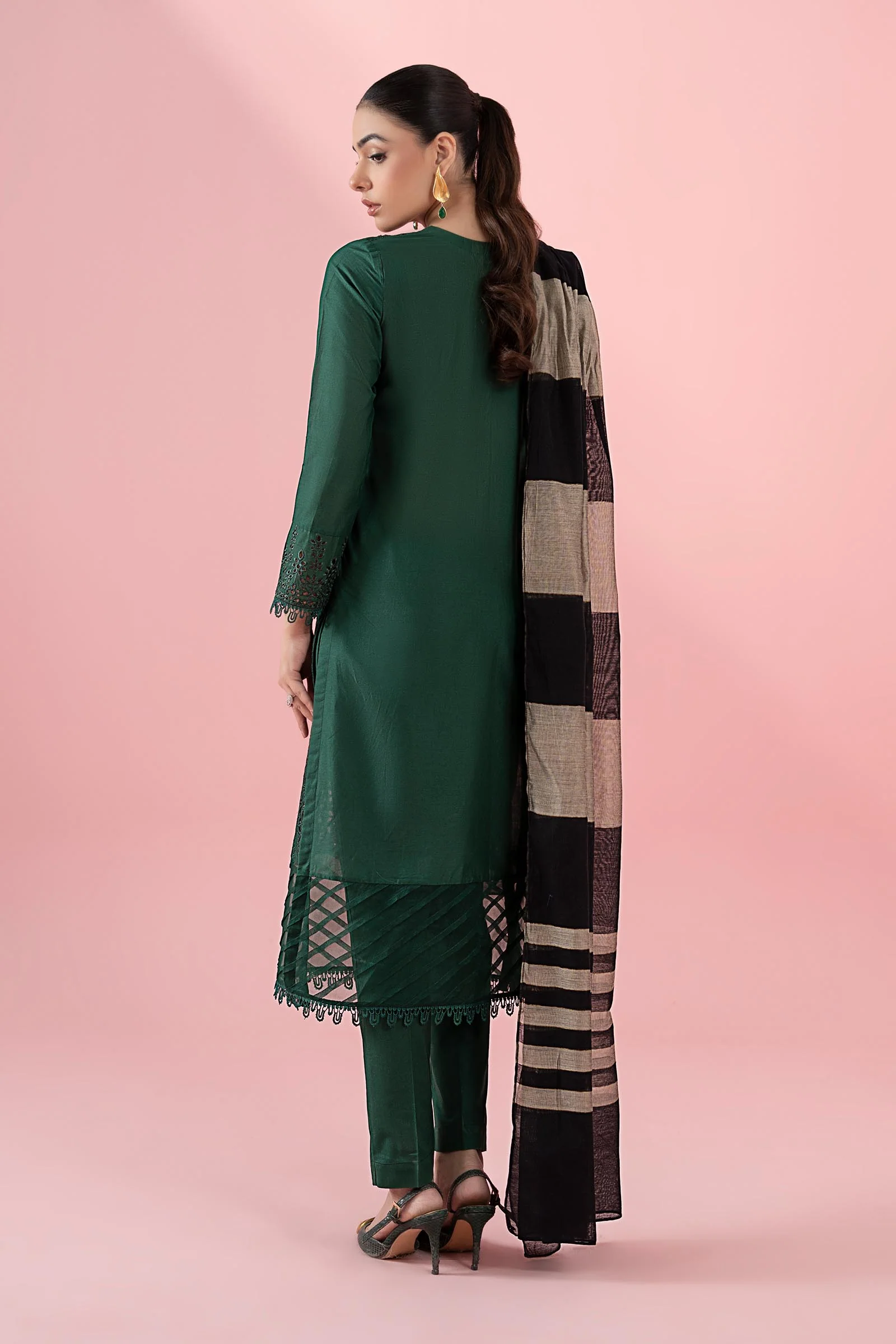 3 Piece Printed Lawn Suit - Image 7