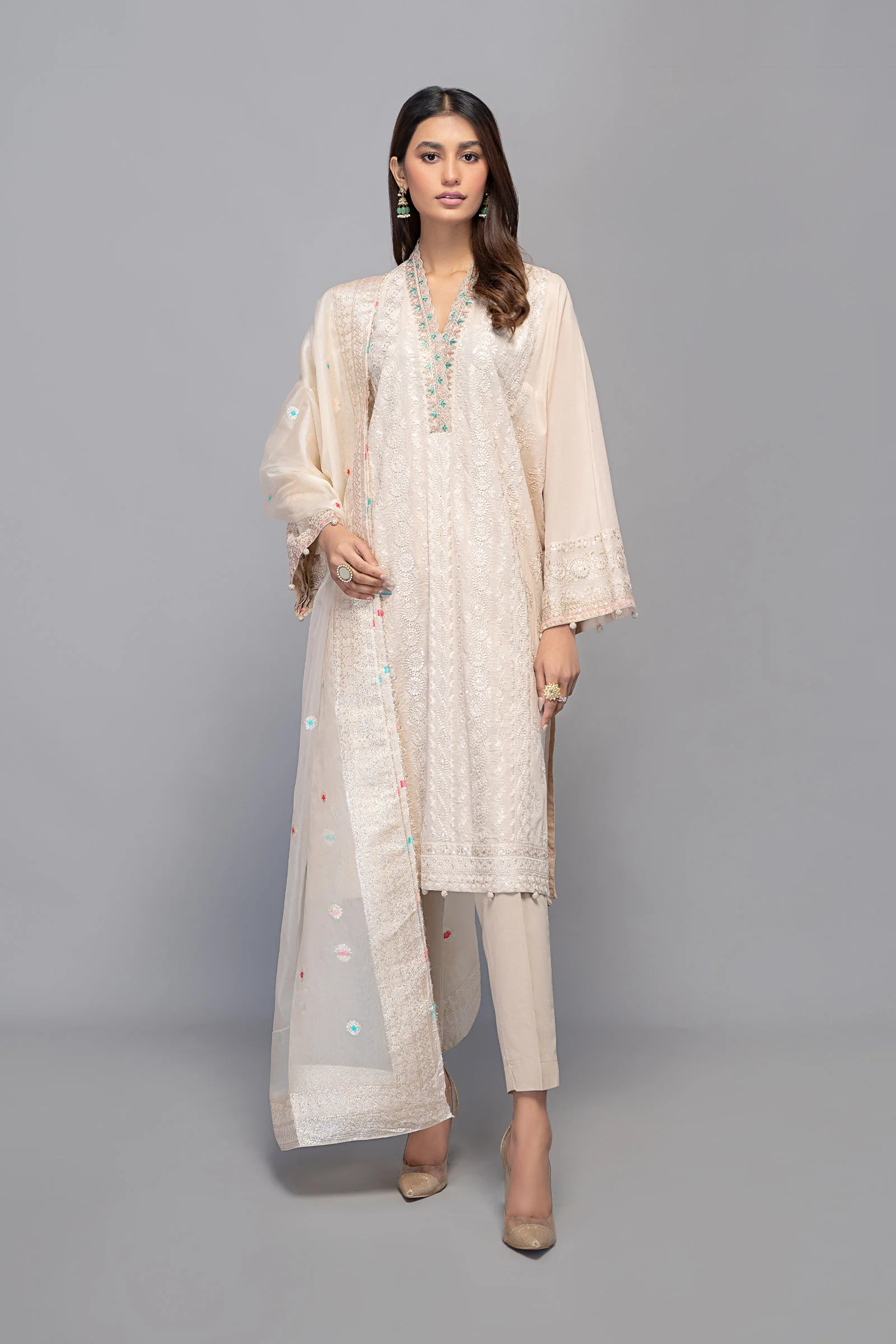 Suit Off White DW-EF23-01 - Image 9