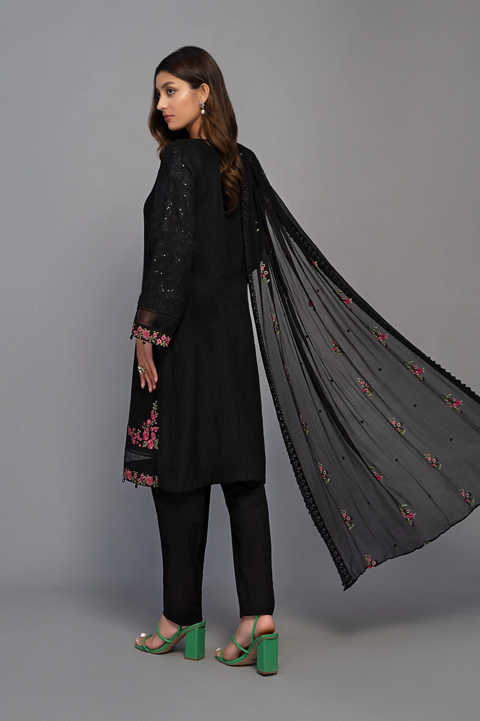 Suit Black DW-EF23-87 - Image 7
