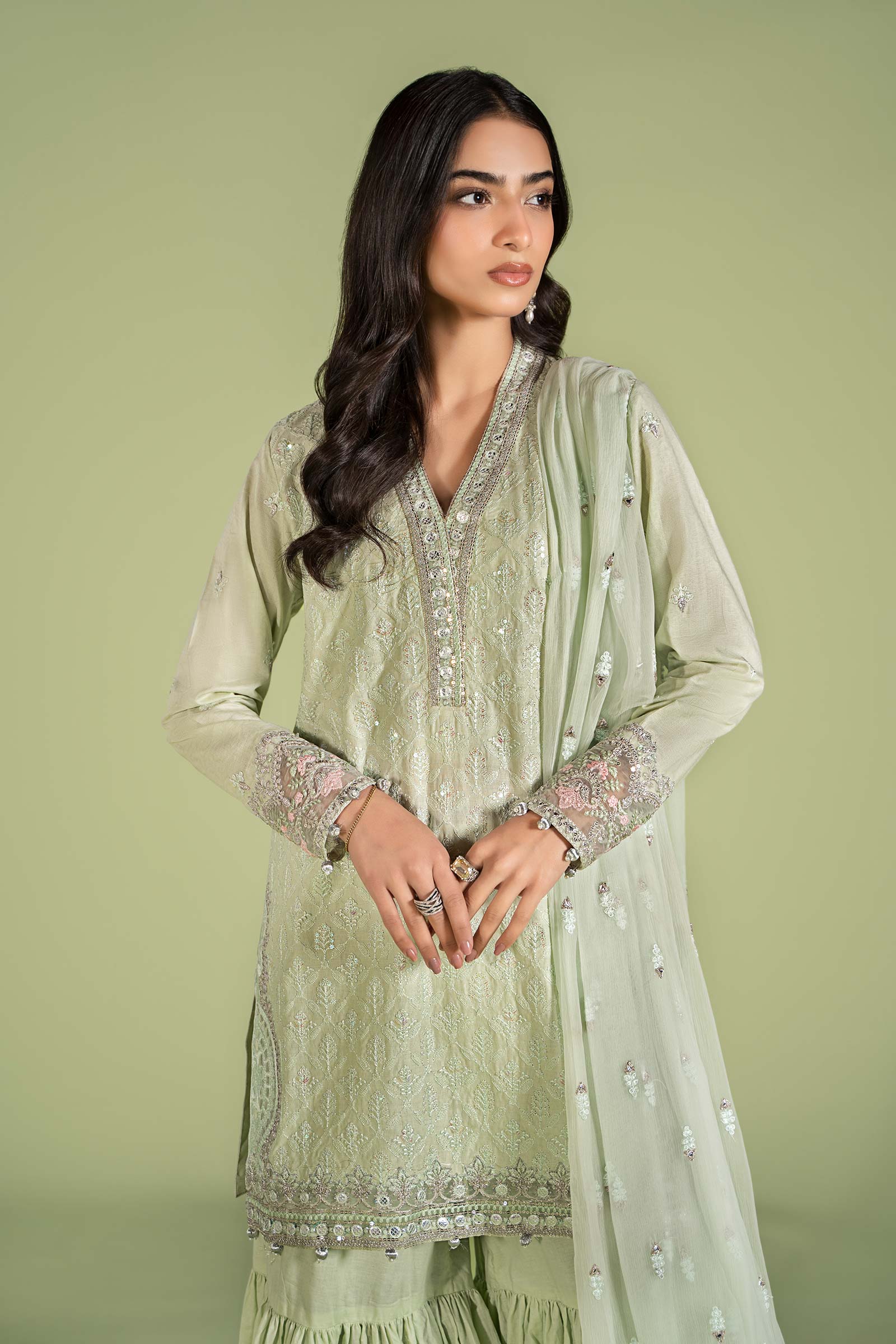 3 Piece Embroidered Lawn Suit - Image 2