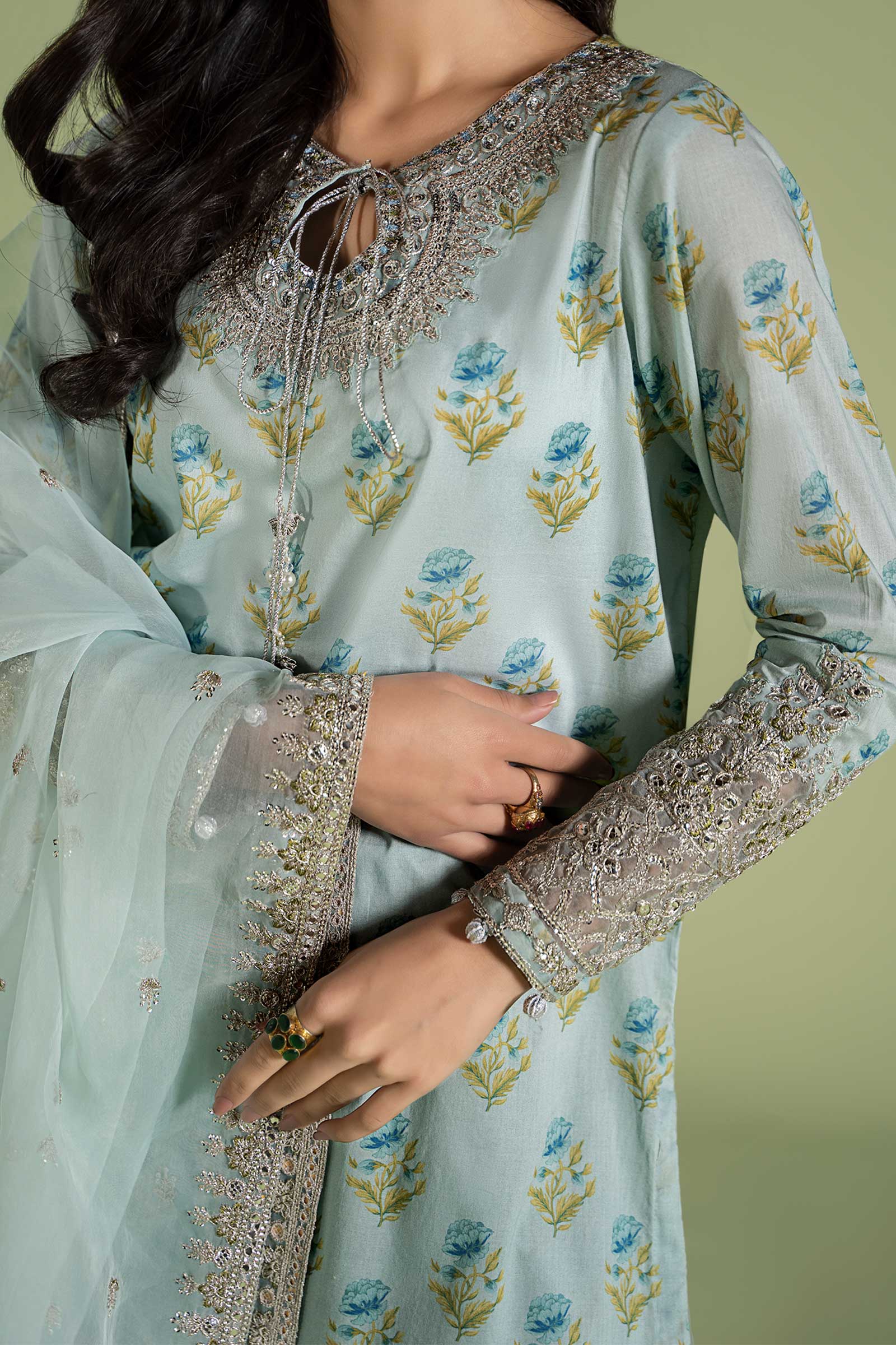 3 Piece Printed Lawn Suit - Image 3