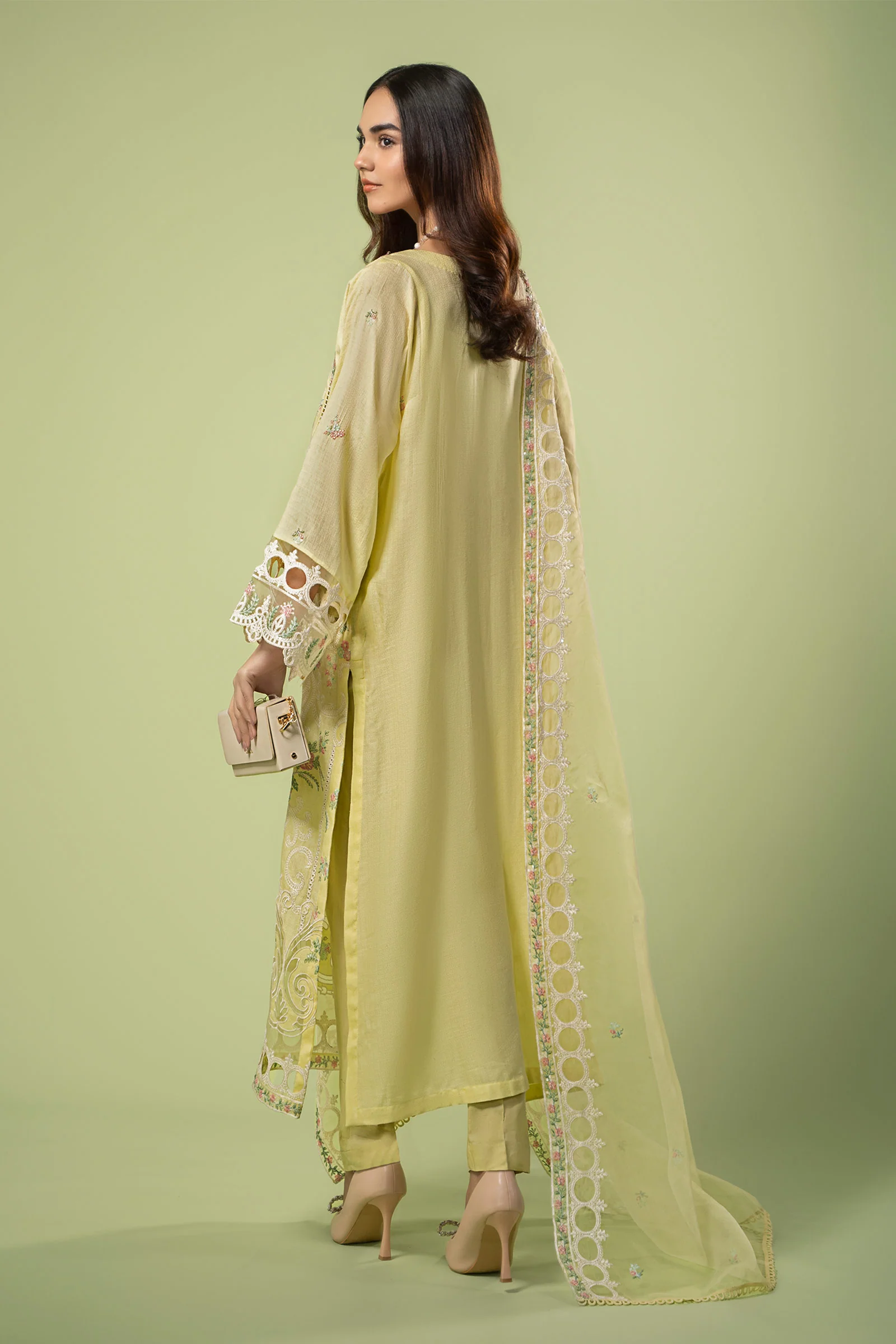 3 Piece Embroidered Lawn Suit - Image 7