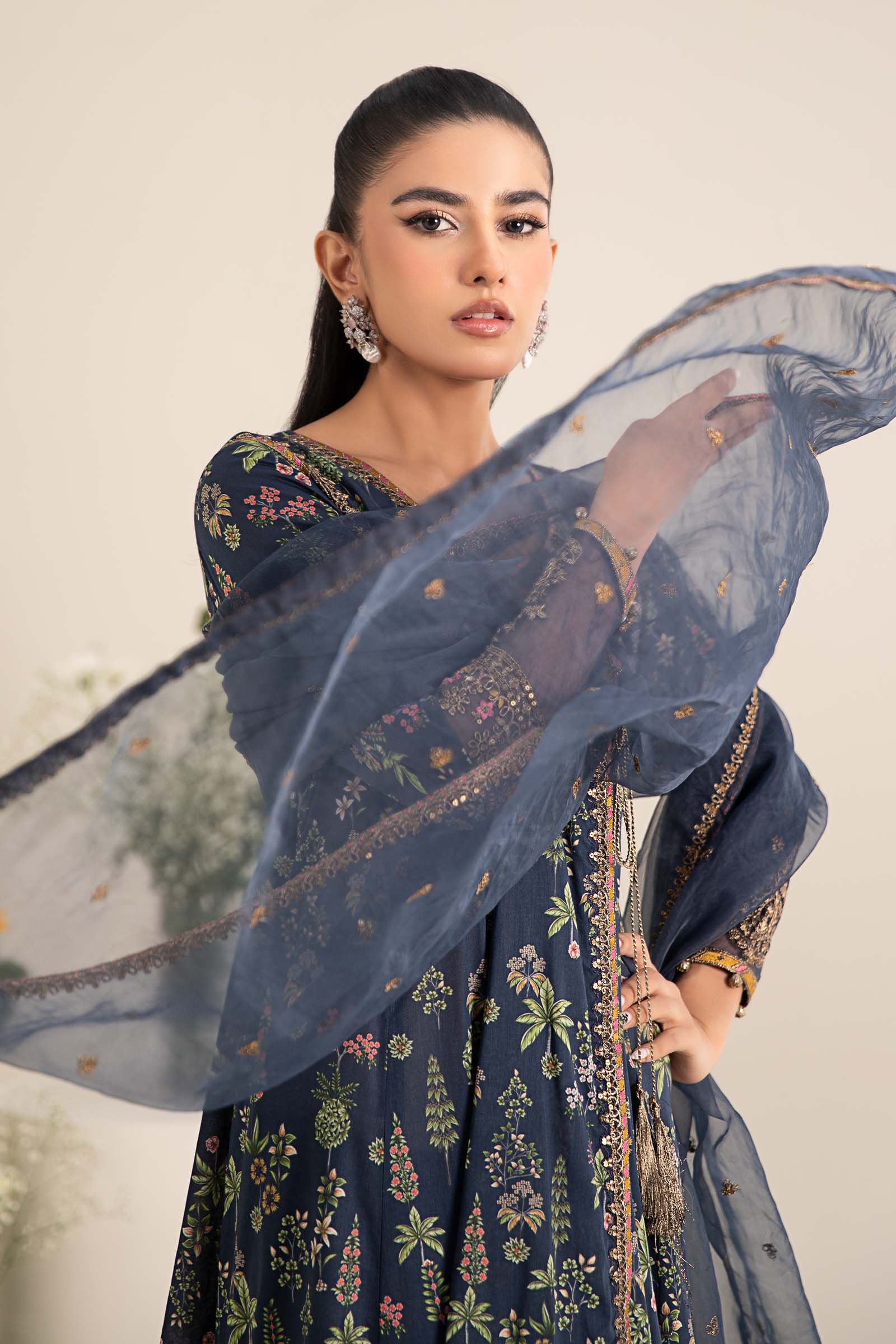 3 Piece Printed Lawn Suit - Image 3