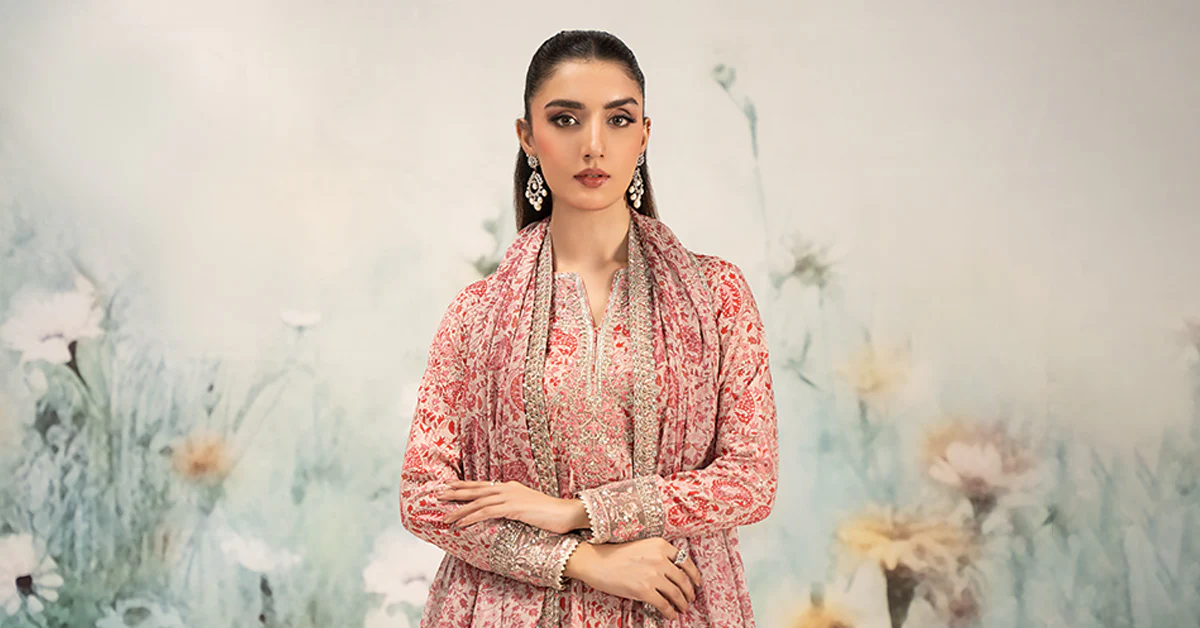 3 Piece Embroidered Lawn Suit - Image 15