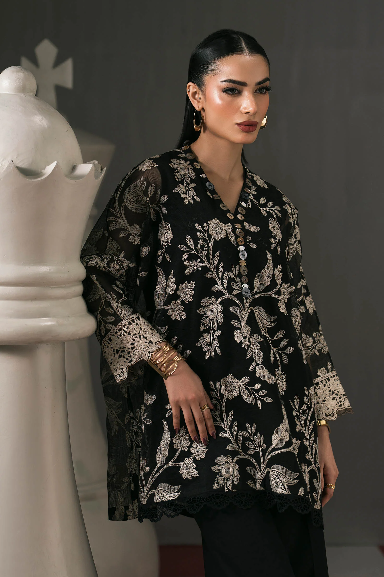 3 Piece Embroidered Cotton Net Suit - Image 3