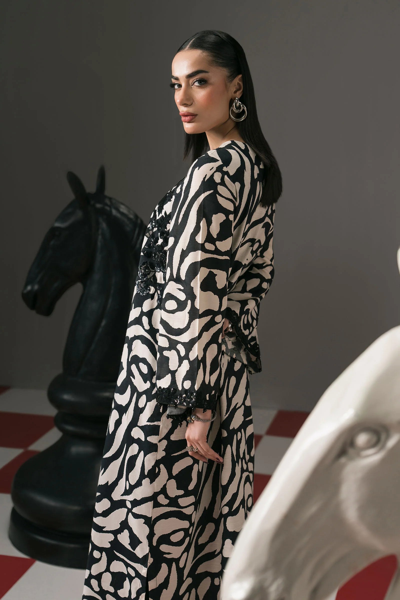 2 Piece Embroidered Raw Silk Suit - Image 4
