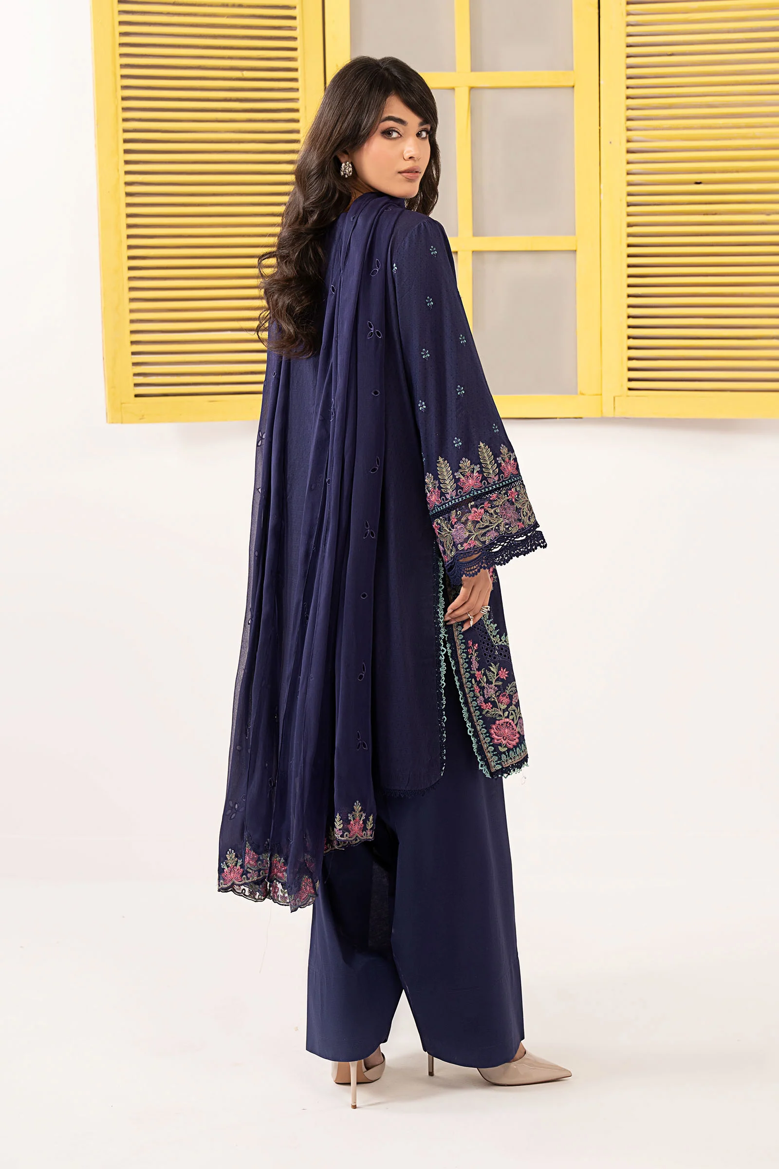 3 Piece Embroidered Dobby Lawn Suit - Image 8
