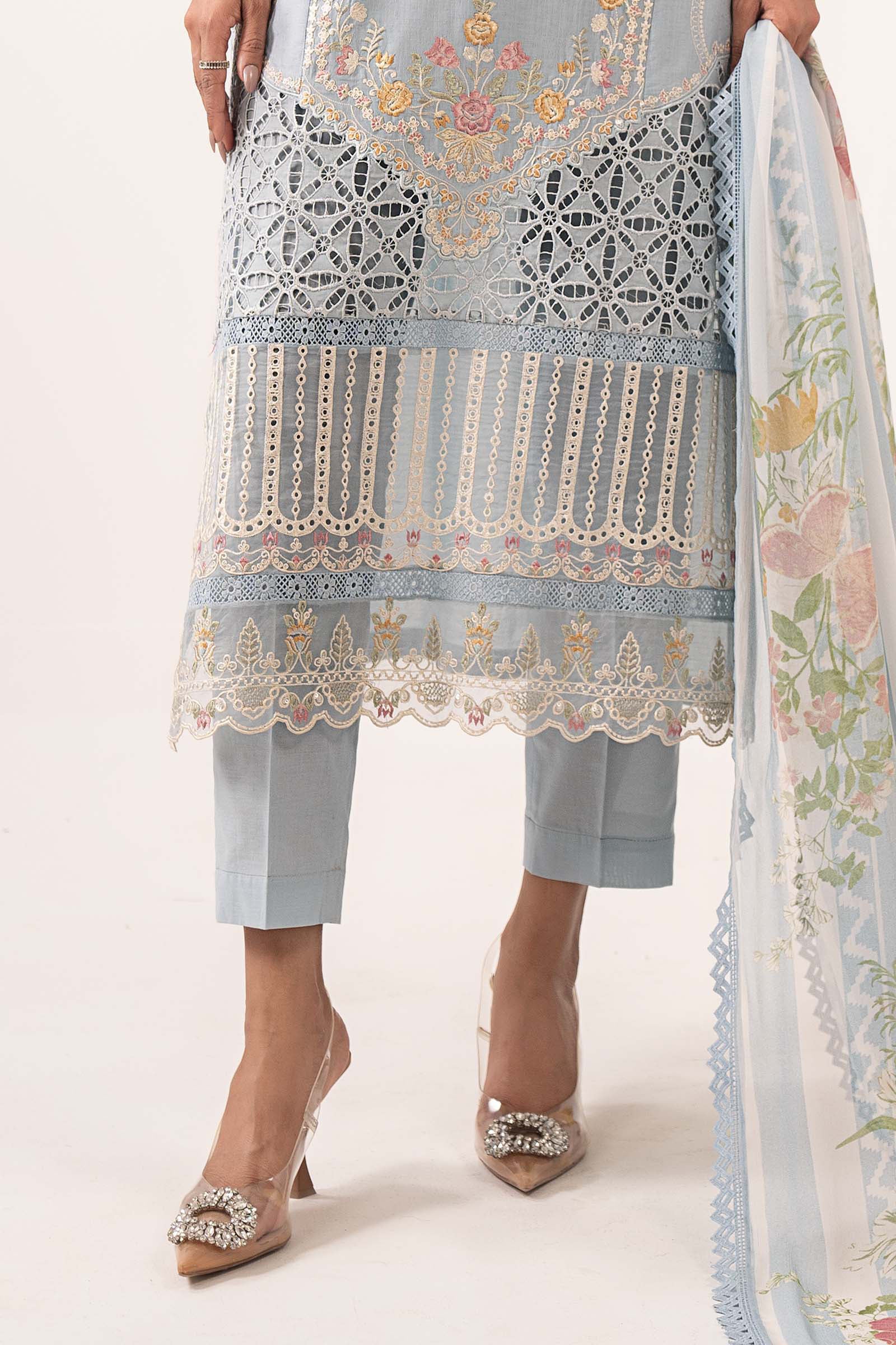 3 Piece Embroidered Dobby Lawn Suit - Image 6