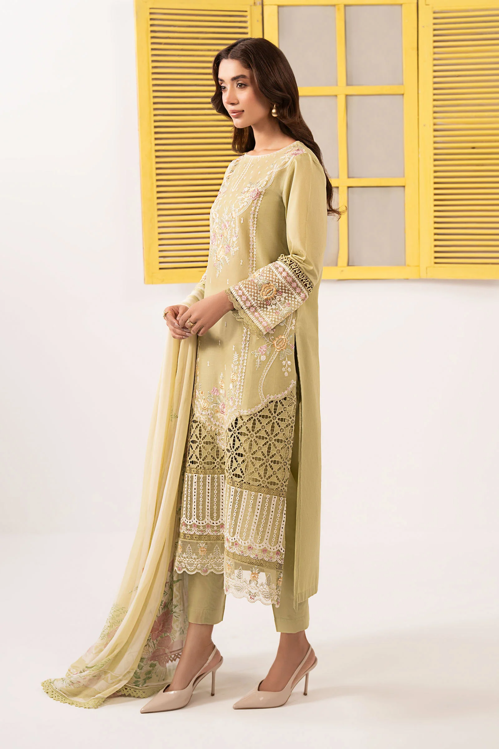 3 Piece Embroidered Dobby Lawn Suit - Image 8
