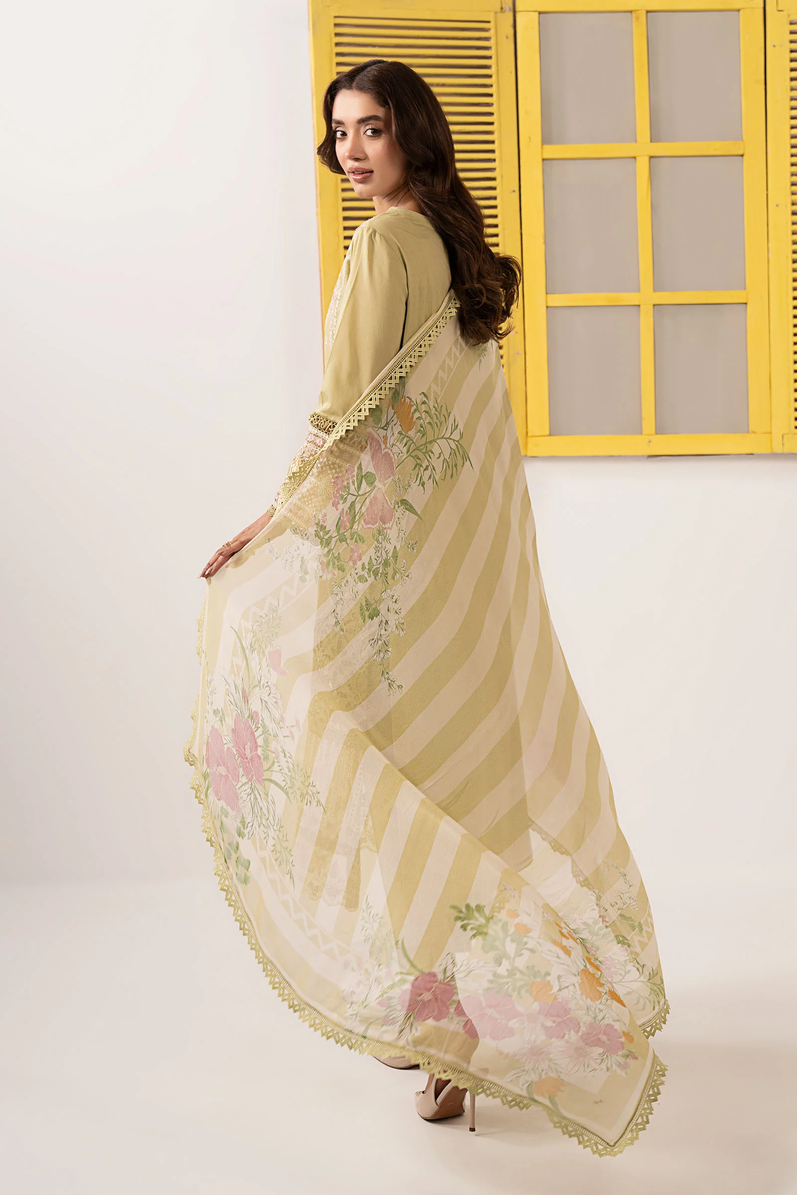 3 Piece Embroidered Dobby Lawn Suit - Image 9