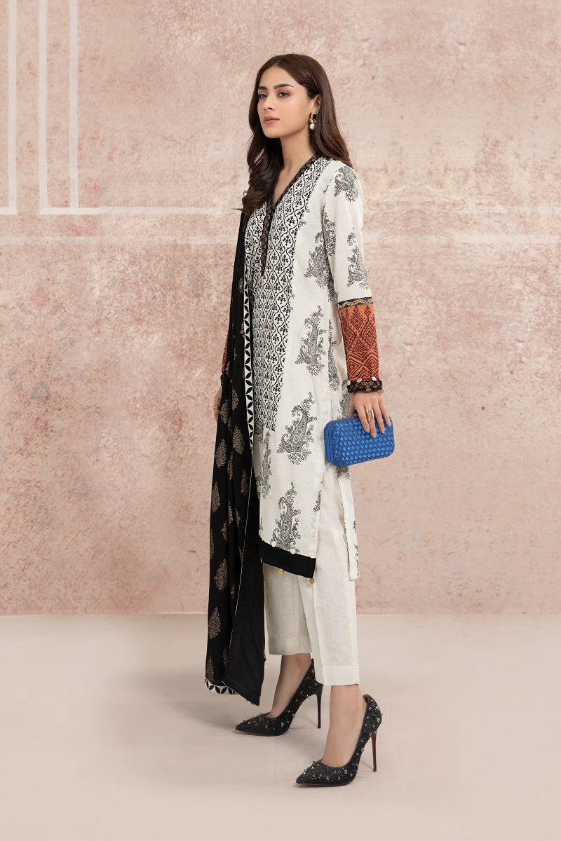 Suit Off White DW-W21-04 - Image 2