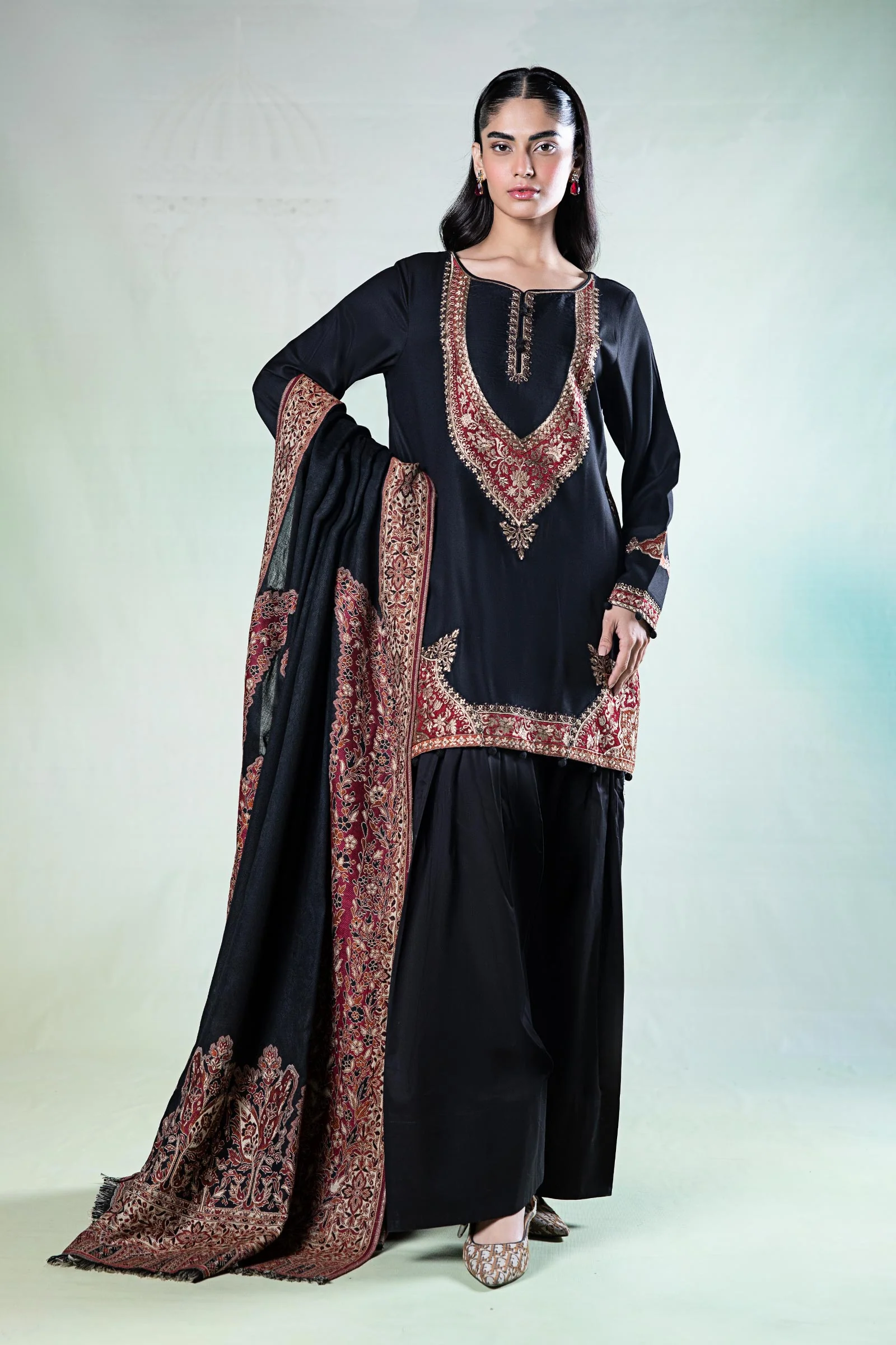 3 Piece Embroidered Linen Suit - Image 2