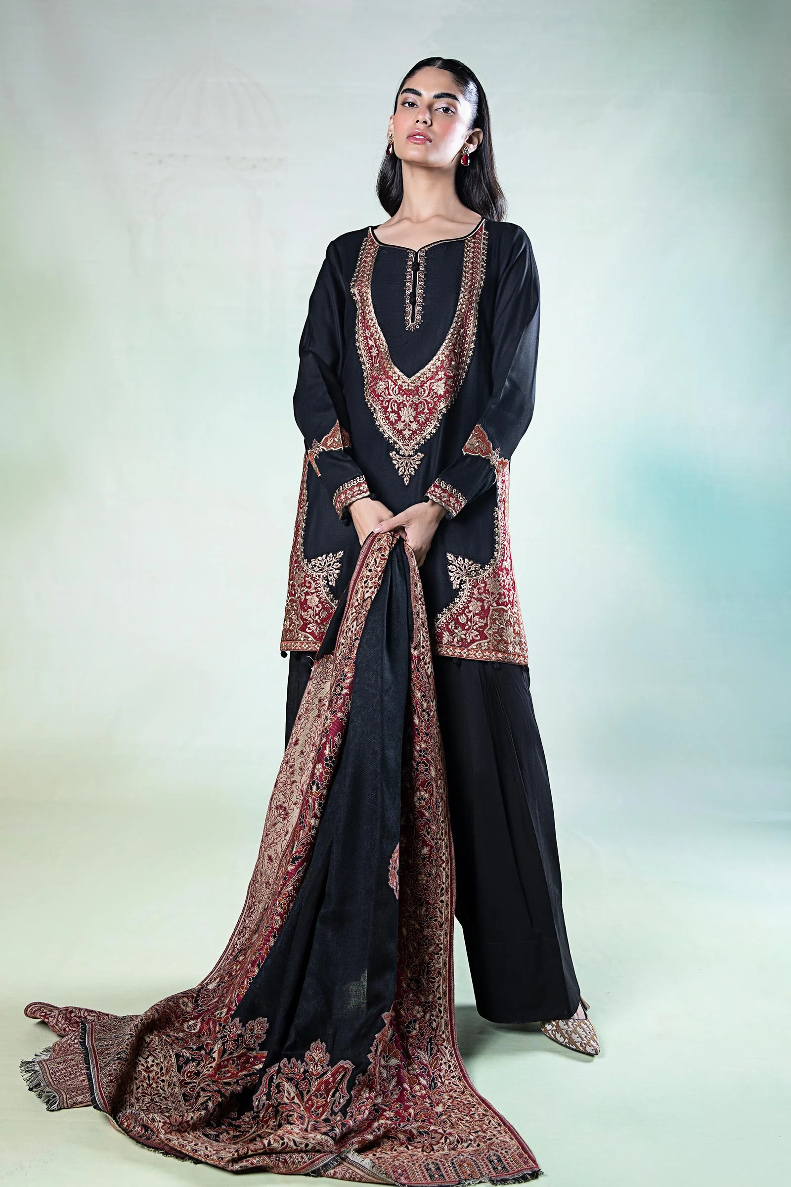 3 Piece Embroidered Linen Suit - Image 5