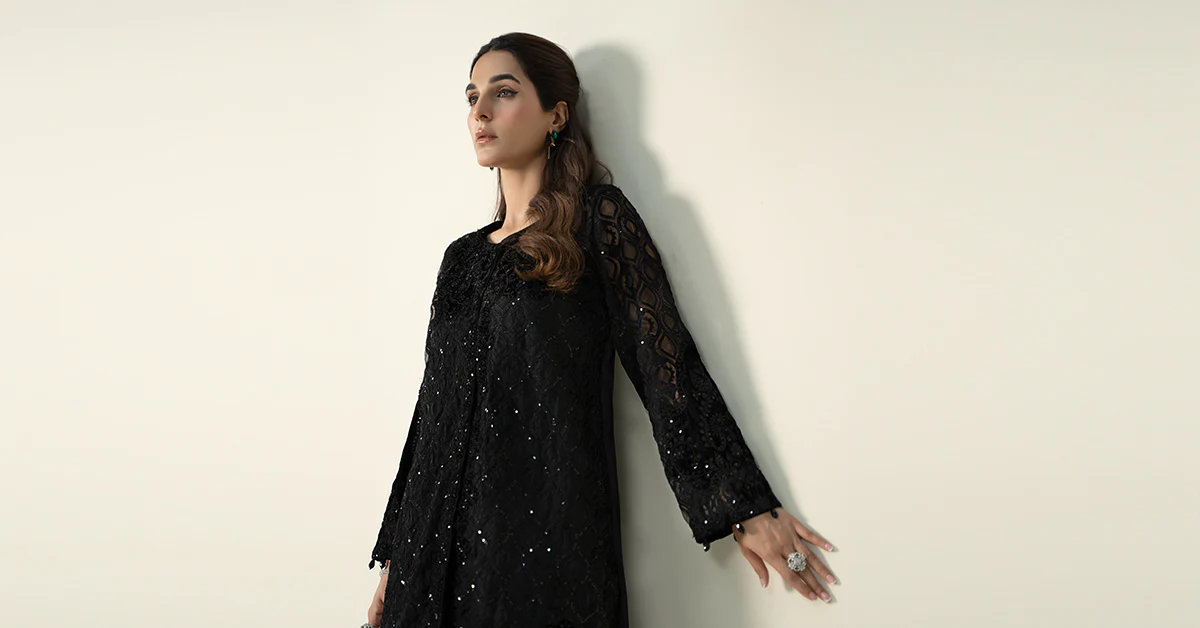 3 Piece Embroidered Organza Suit - Image 7