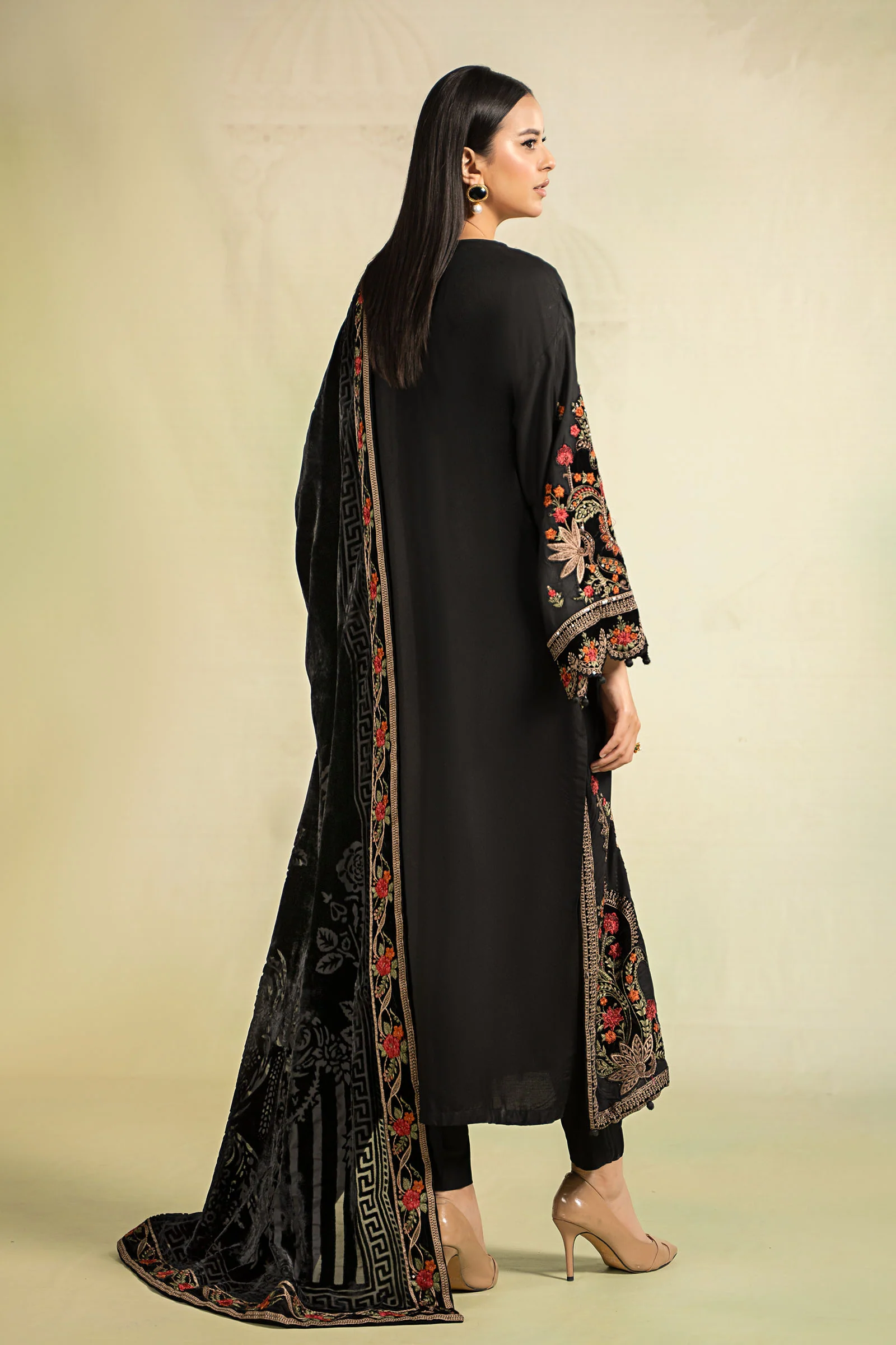 3 Piece Embroidered Linen Suit - Image 5