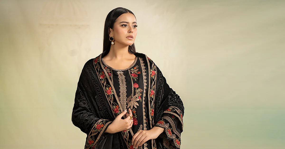 3 Piece Embroidered Linen Suit - Image 6