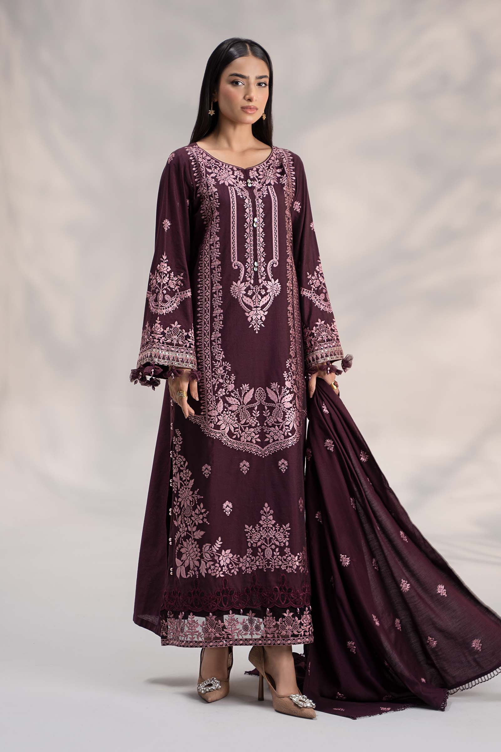 3 Piece Embroidered Linen Suit - Image 6
