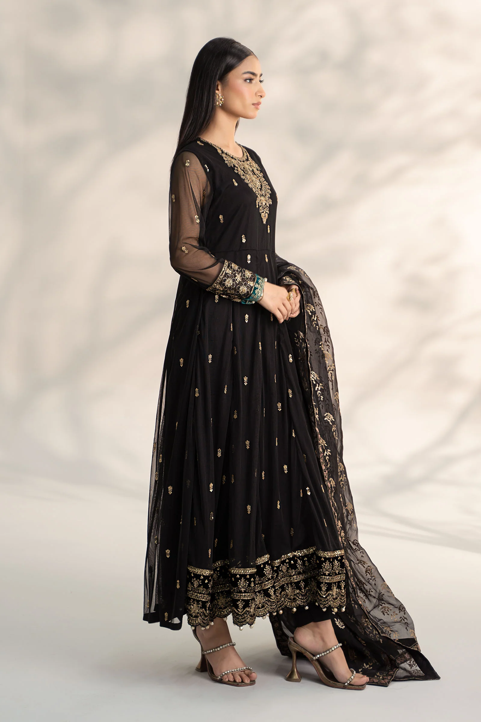 3 Piece Embroidered Linen Suit - Image 4