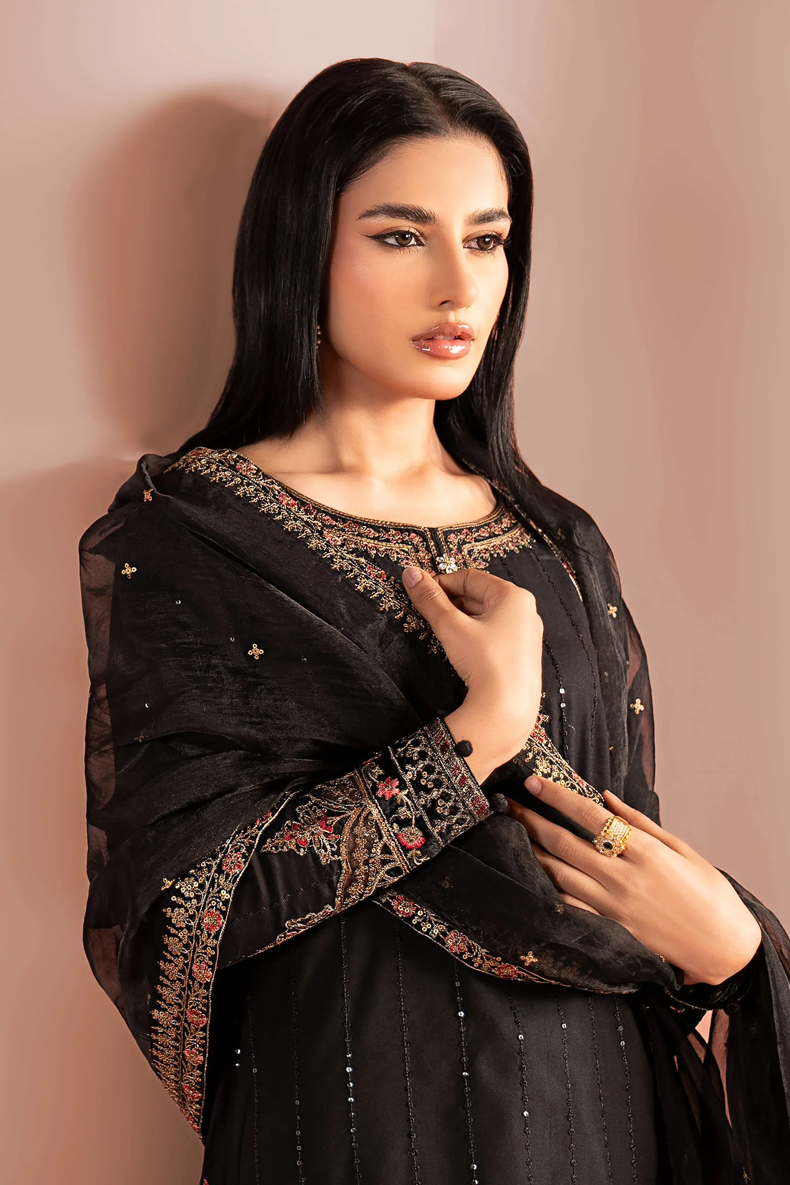3 Piece Embroidered Linen Suit - Image 3