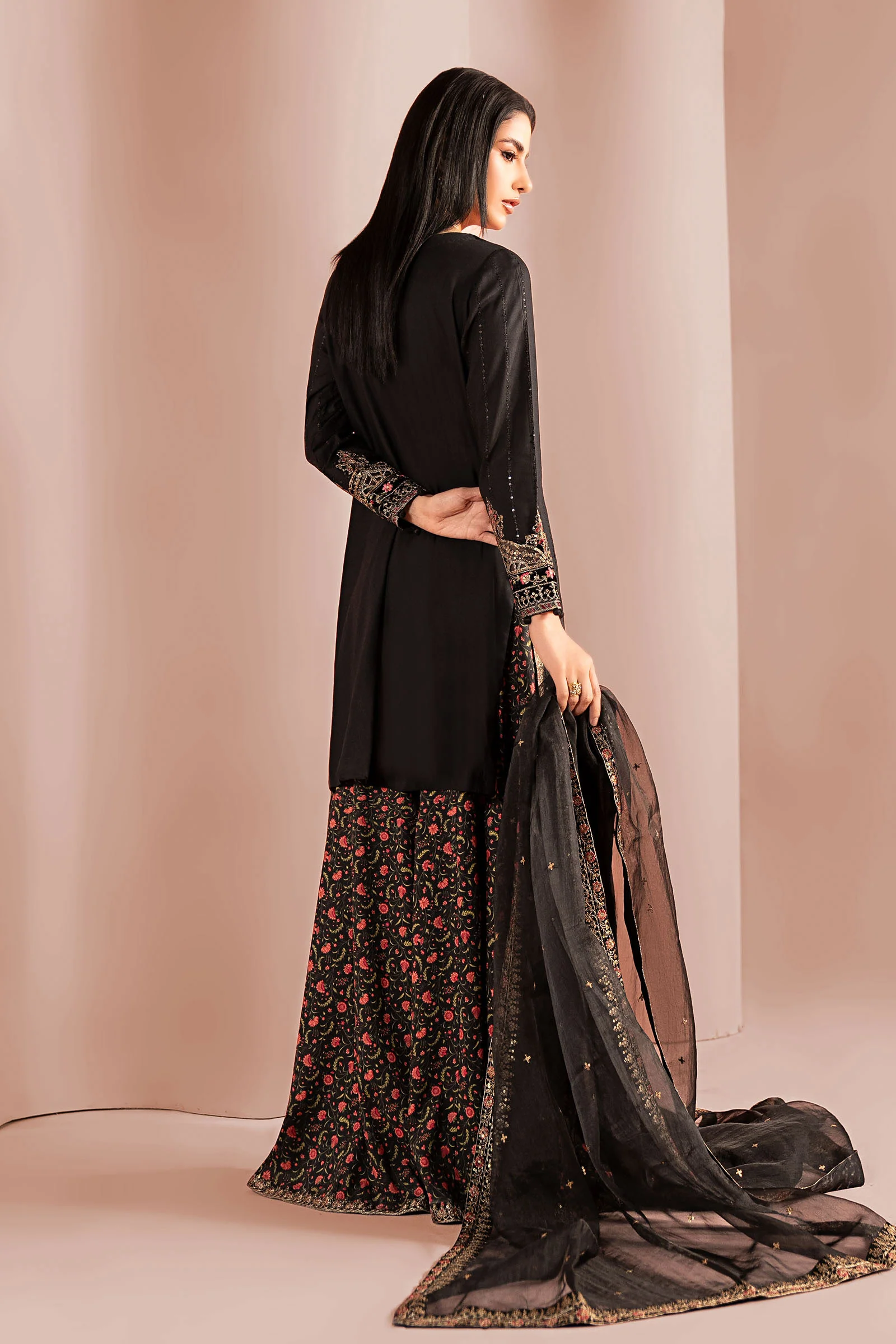 3 Piece Embroidered Linen Suit - Image 9