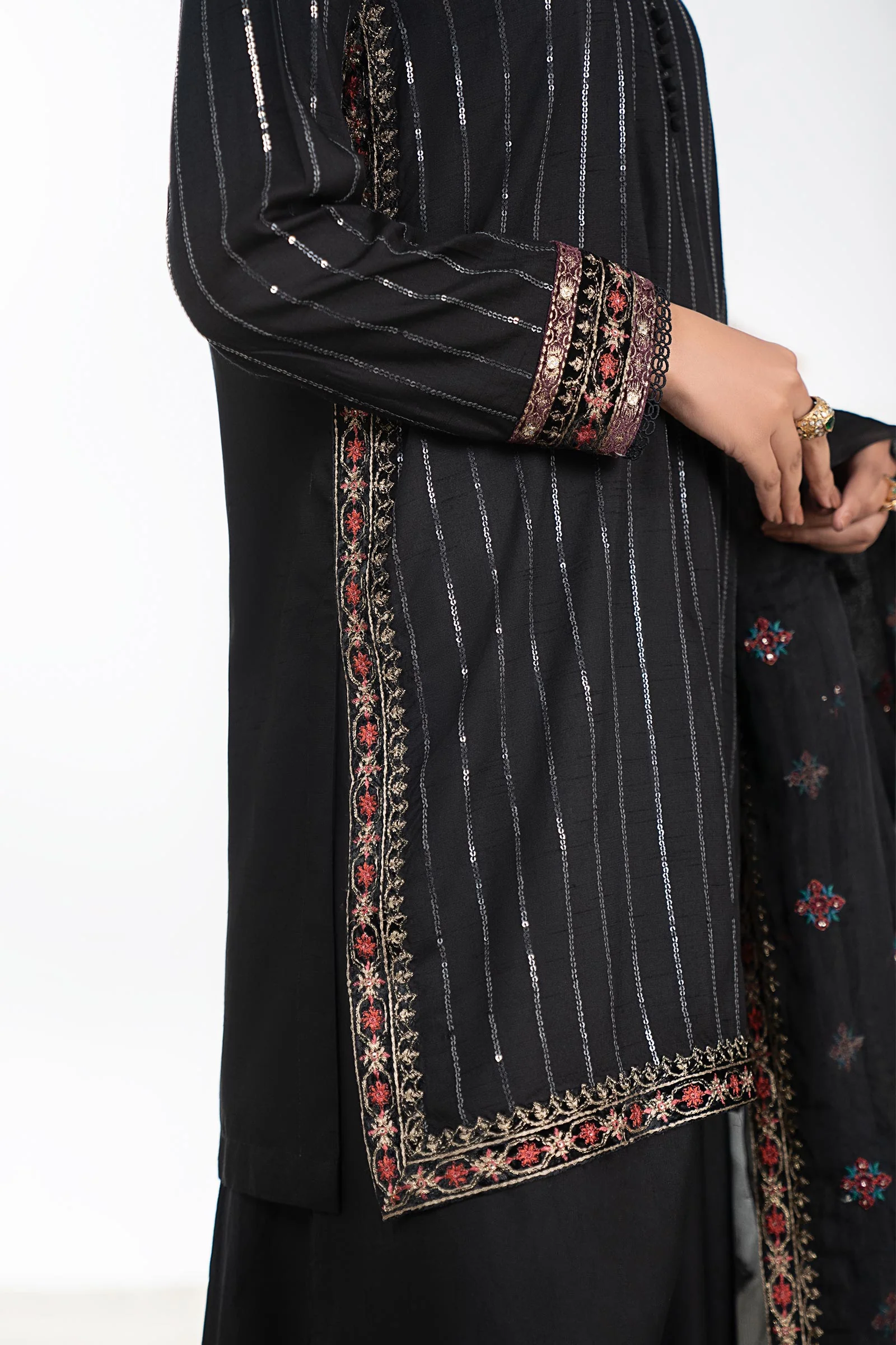 3 Piece Embroidered Linen Suit - Image 4