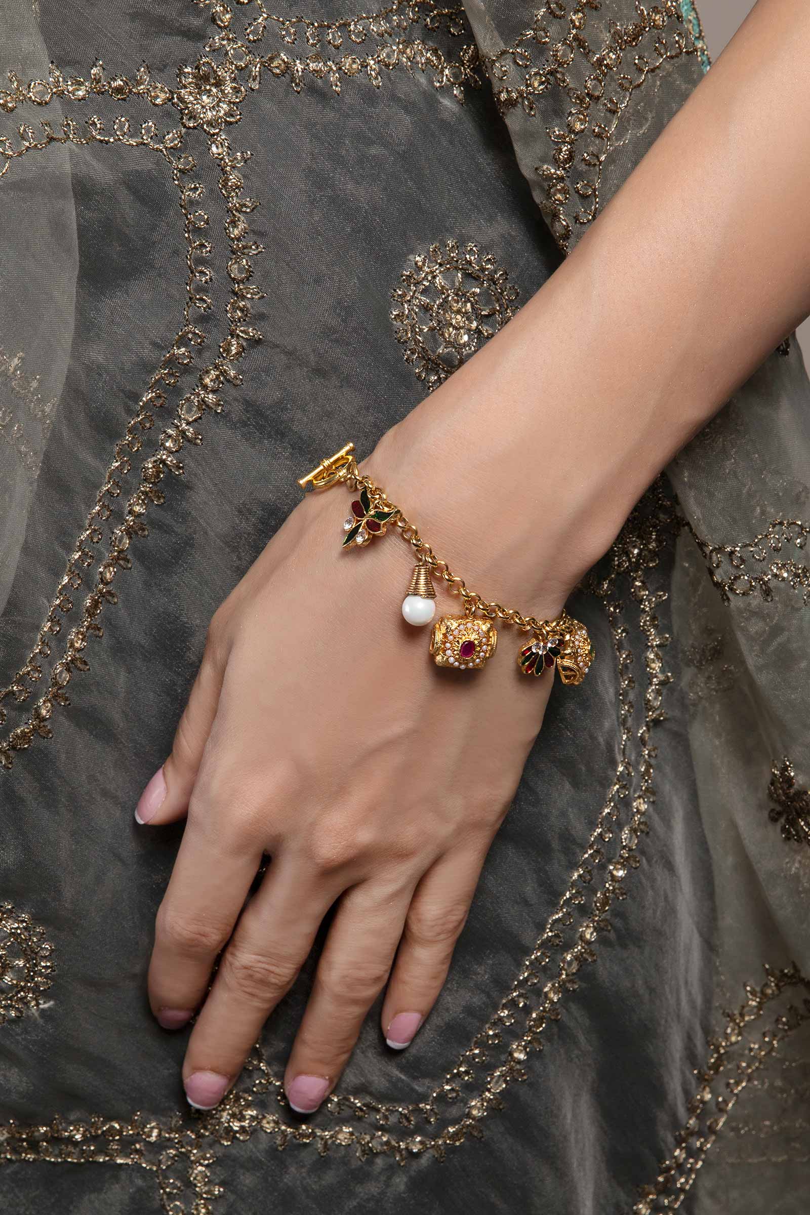 Bracelet