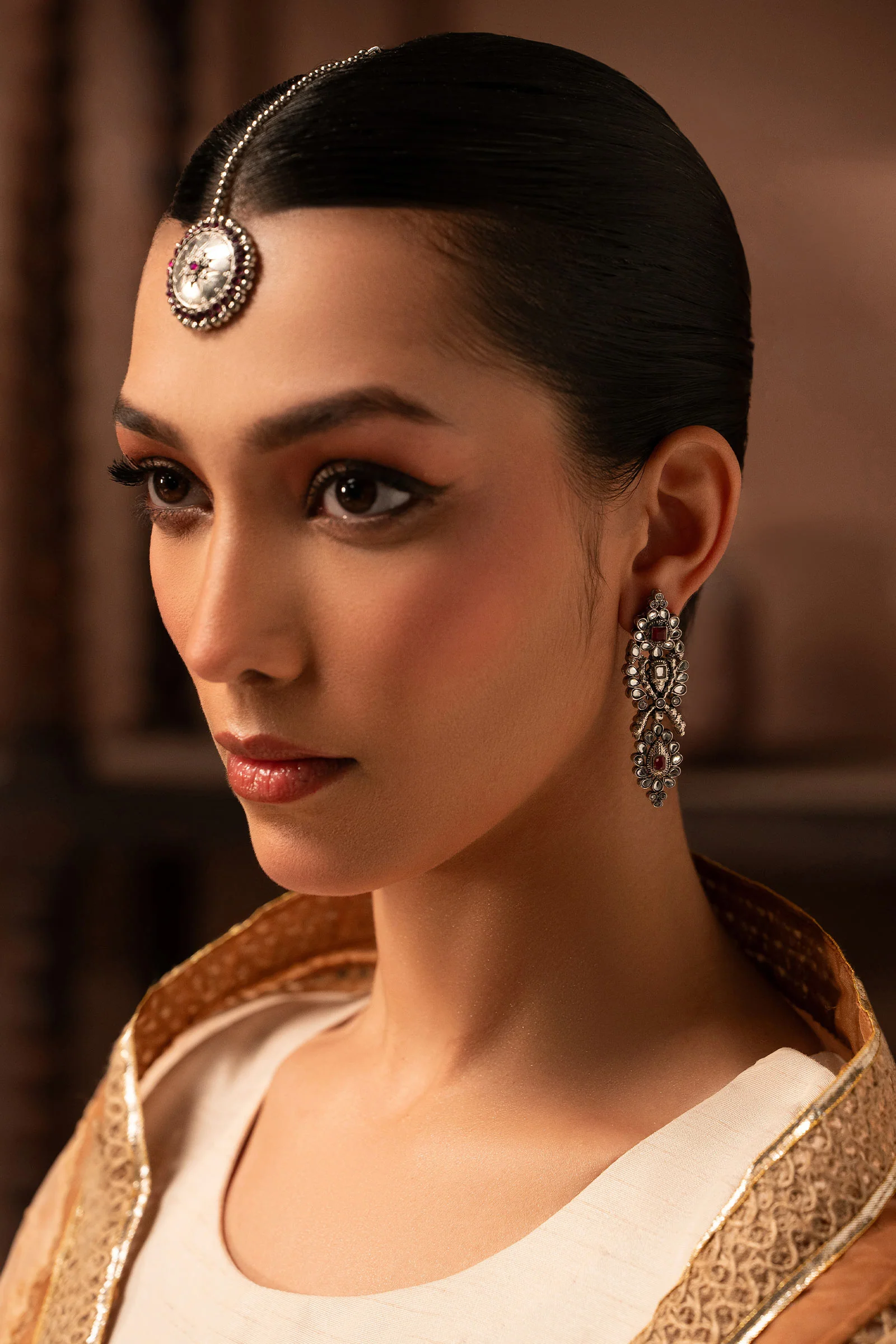 Zarghuna Earrings - Image 2