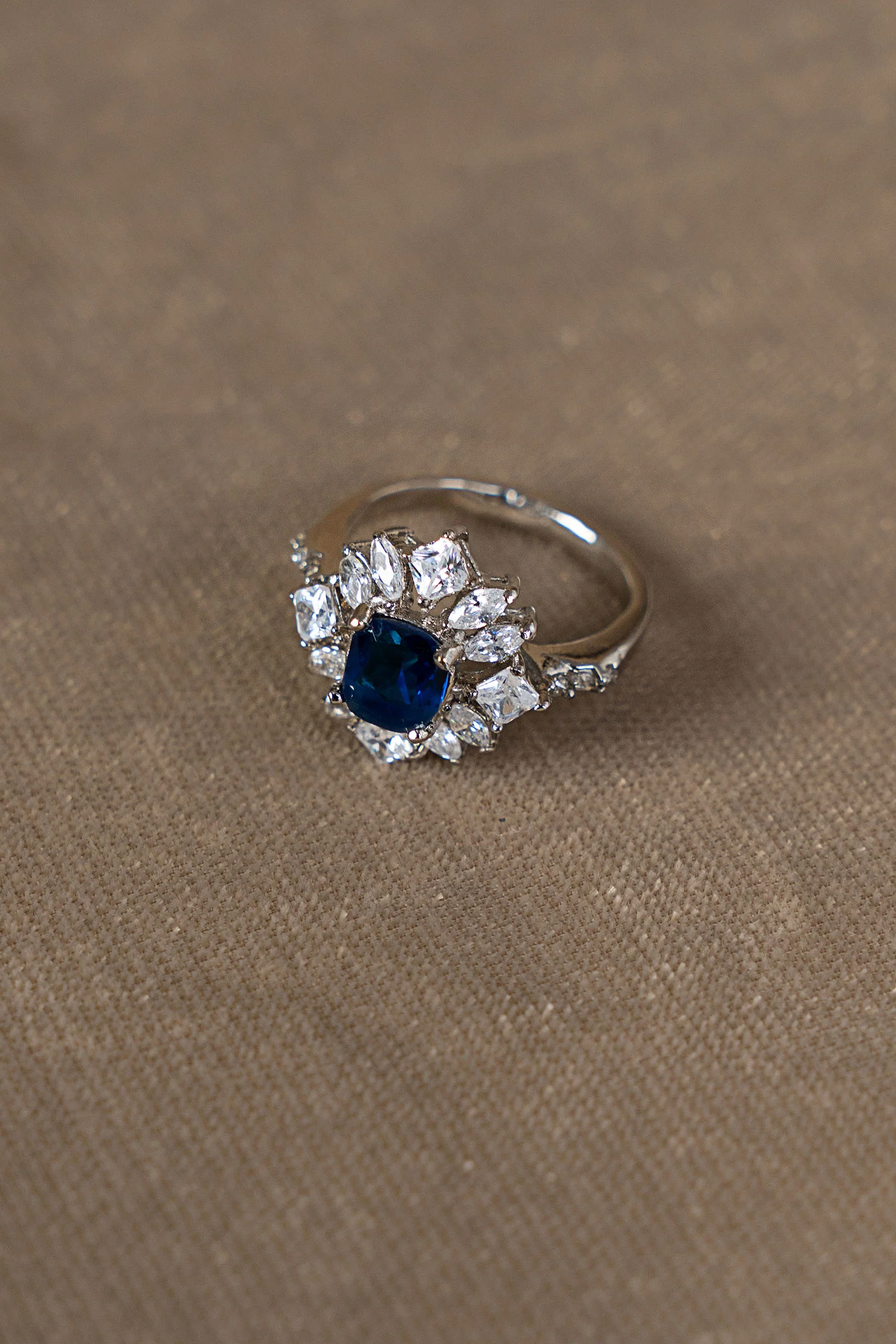 Veyra Ring - Image 3