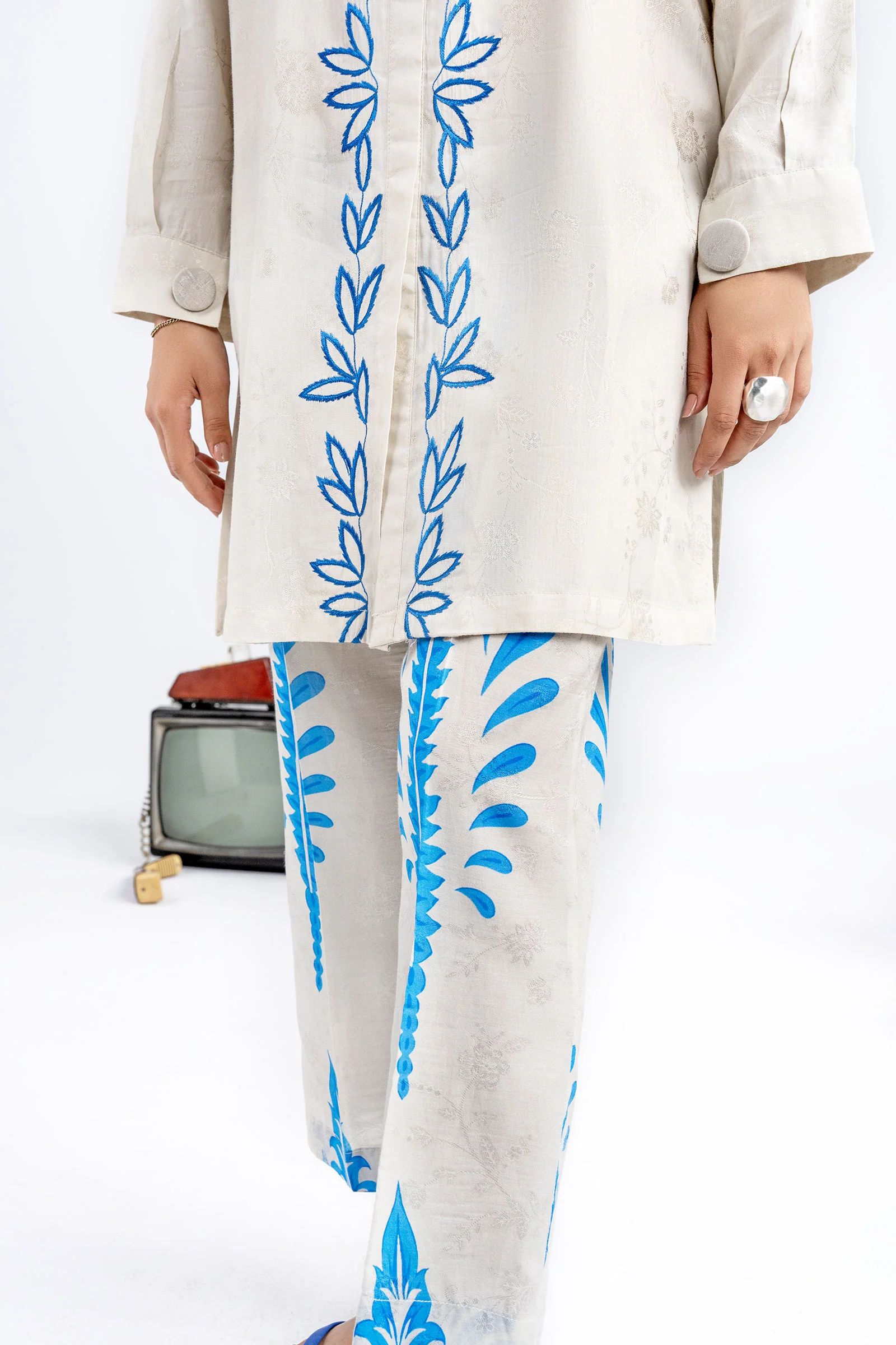 2 Pc Embroidered Dobby Viscose Suit - Image 4