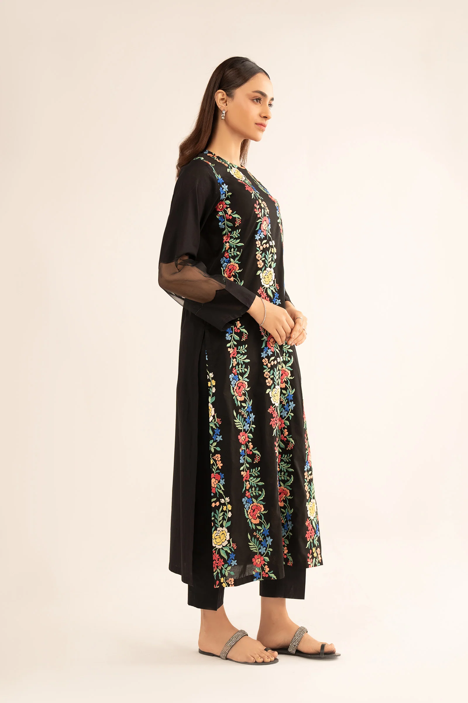 2 Pc Embroidered Lawn Suit - Image 8