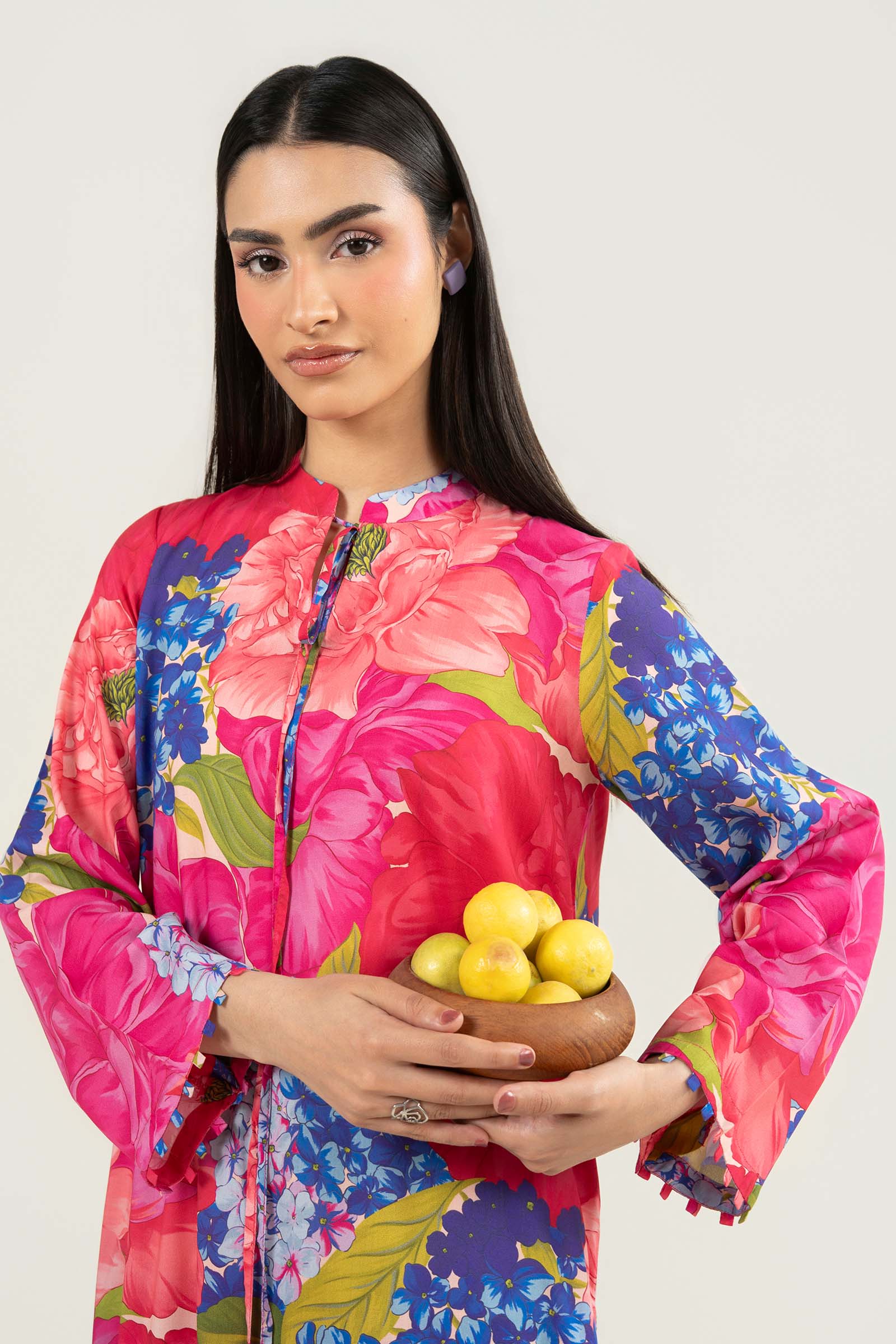 2 Pc Printed Arabic Lawn Suit - Image 3
