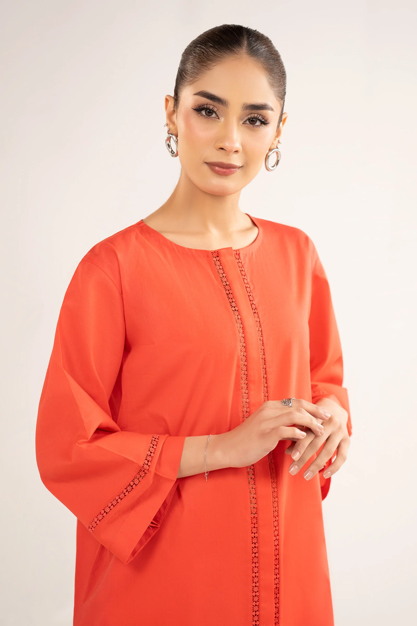 2 Pc Dyed Lawn Suit - Image 2