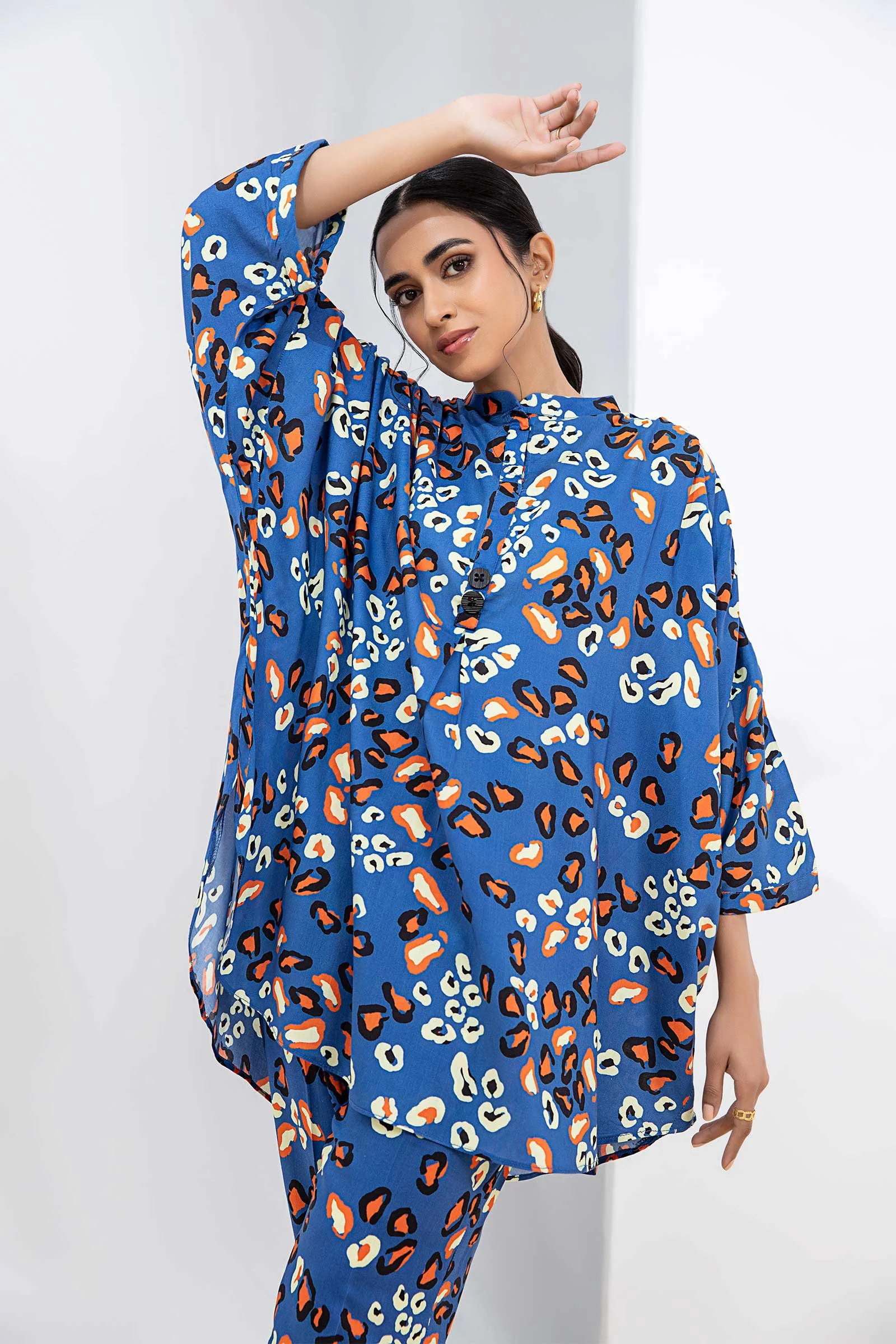 Printed Arabic Lawn Co-Ord Set - Image 3