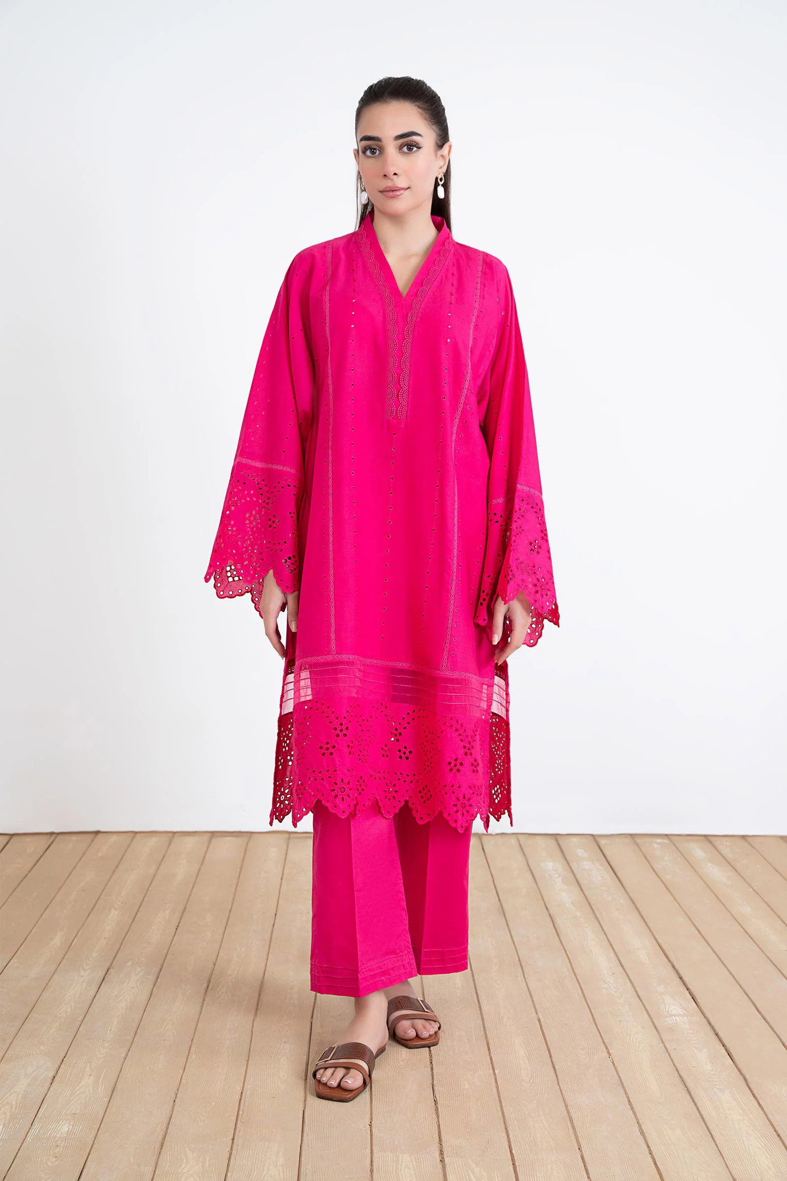 Embroidered Lawn Kurta