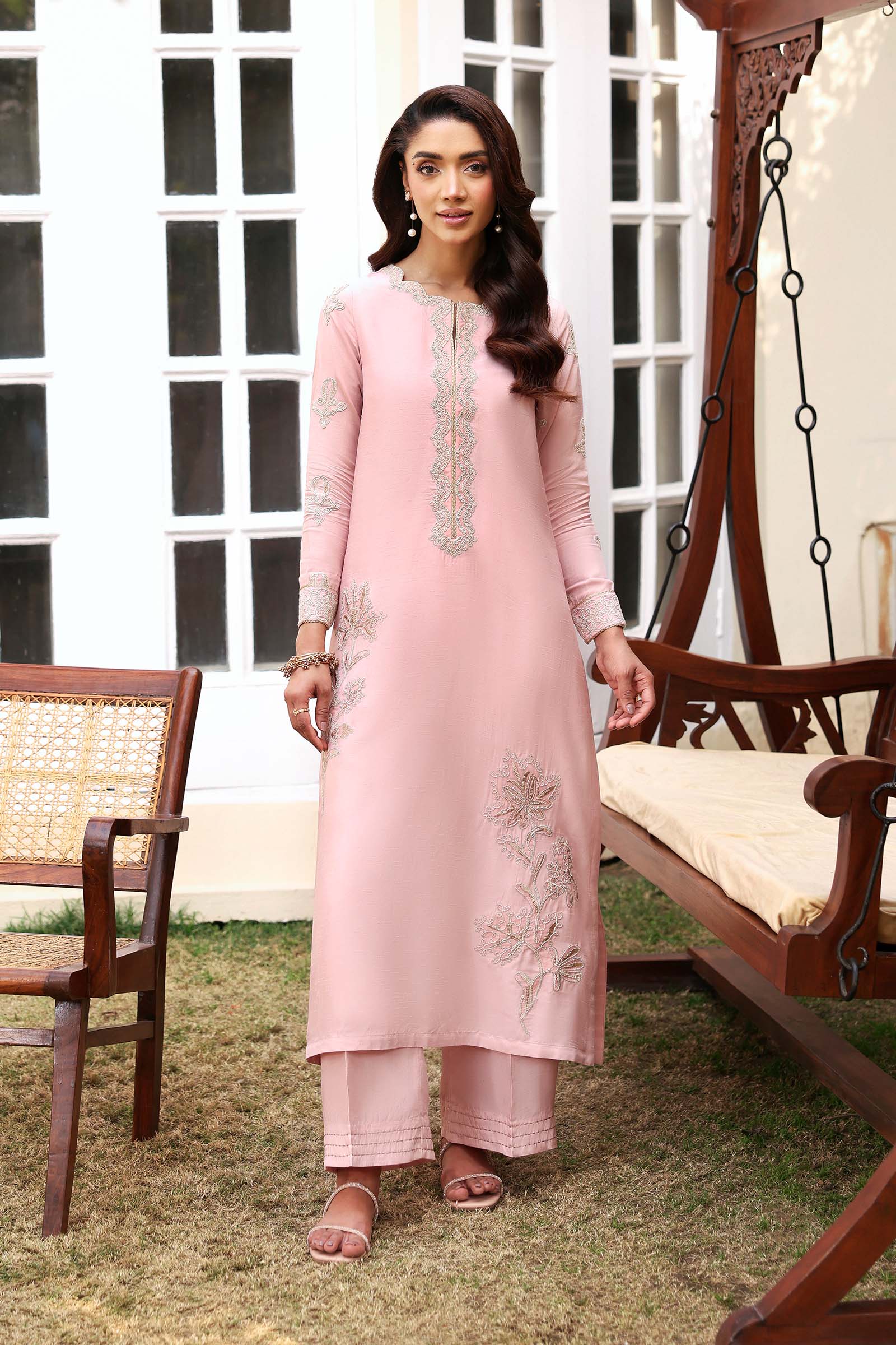 m-basic New Arrivals Formals