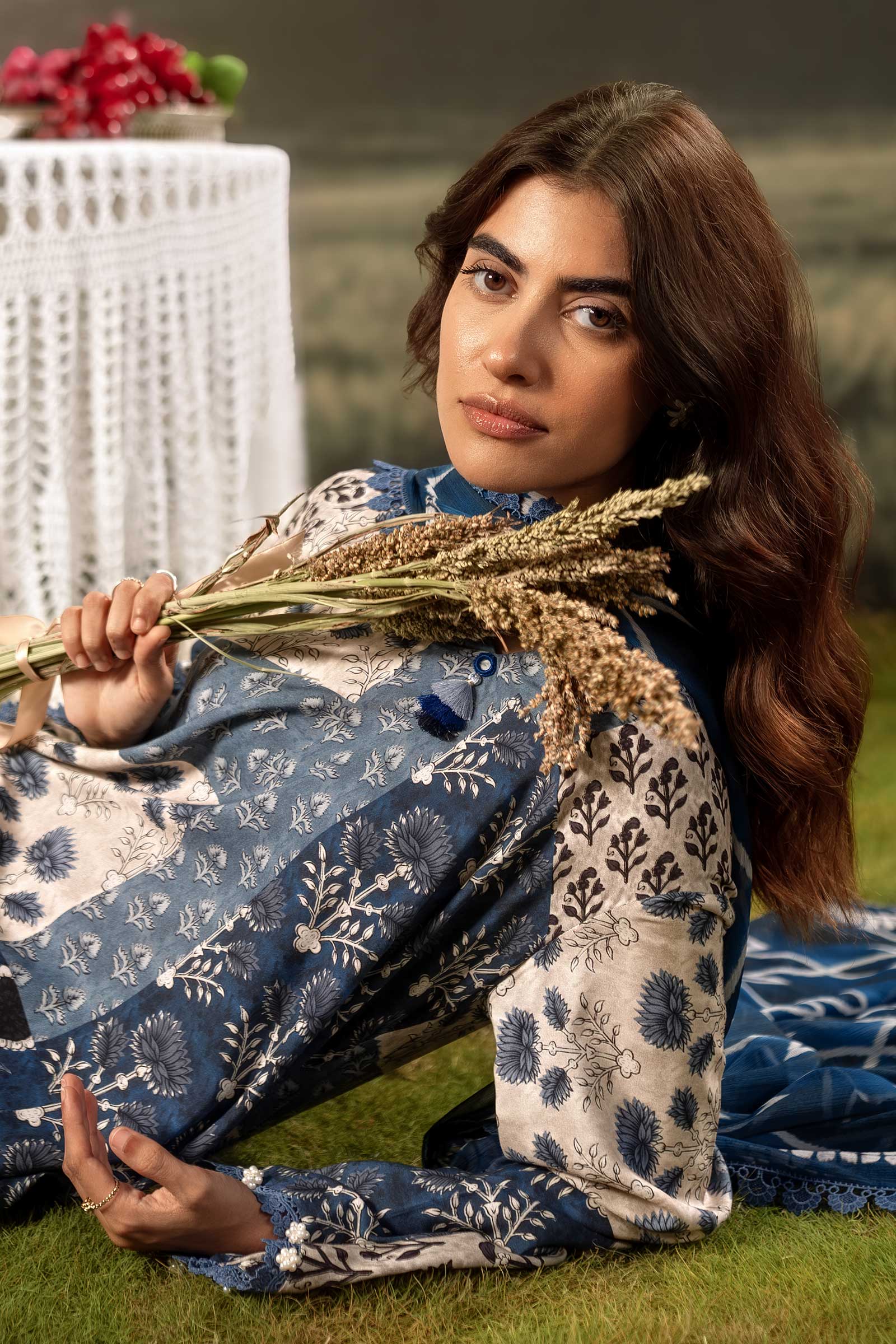 3 Pc Unstitched Embroidered Arabic Lawn Suit | MB-PFUS25-02A - Image 3