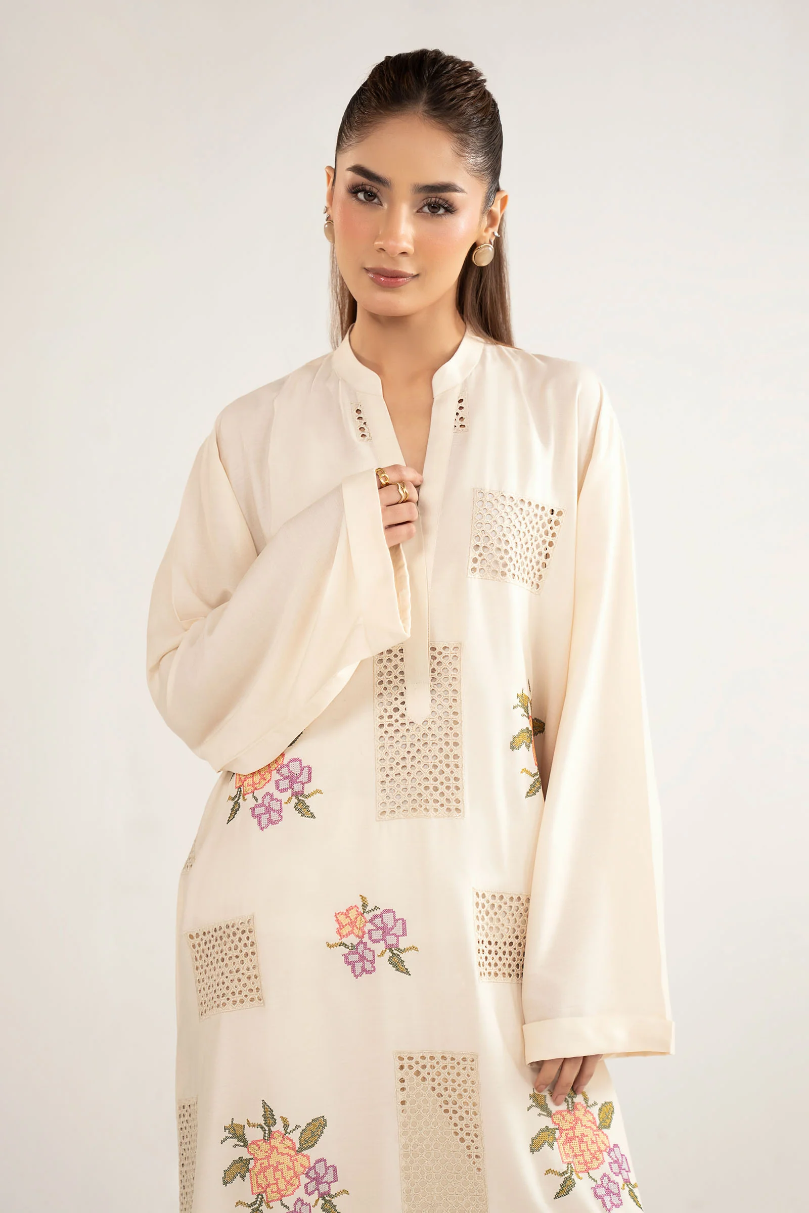 Embroidered Arabic Lawn Shirt - Image 2