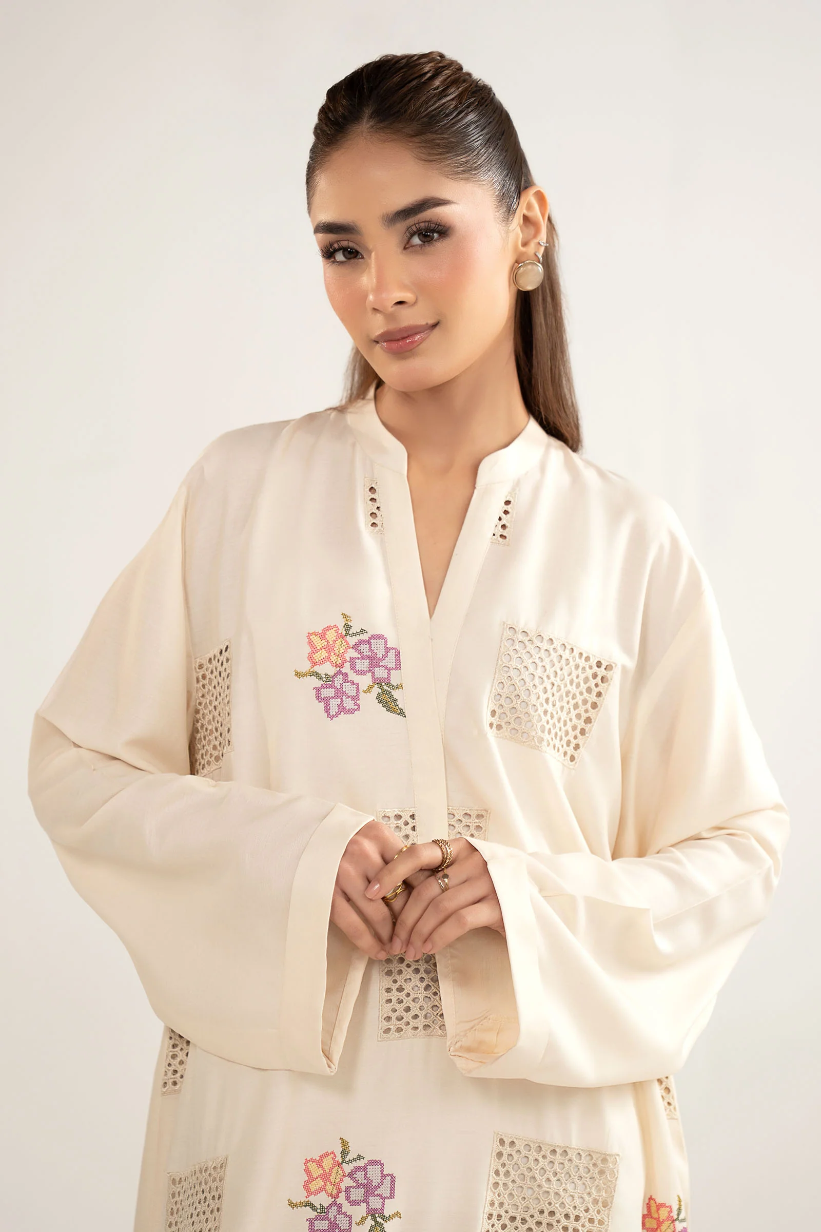 Embroidered Arabic Lawn Shirt - Image 3