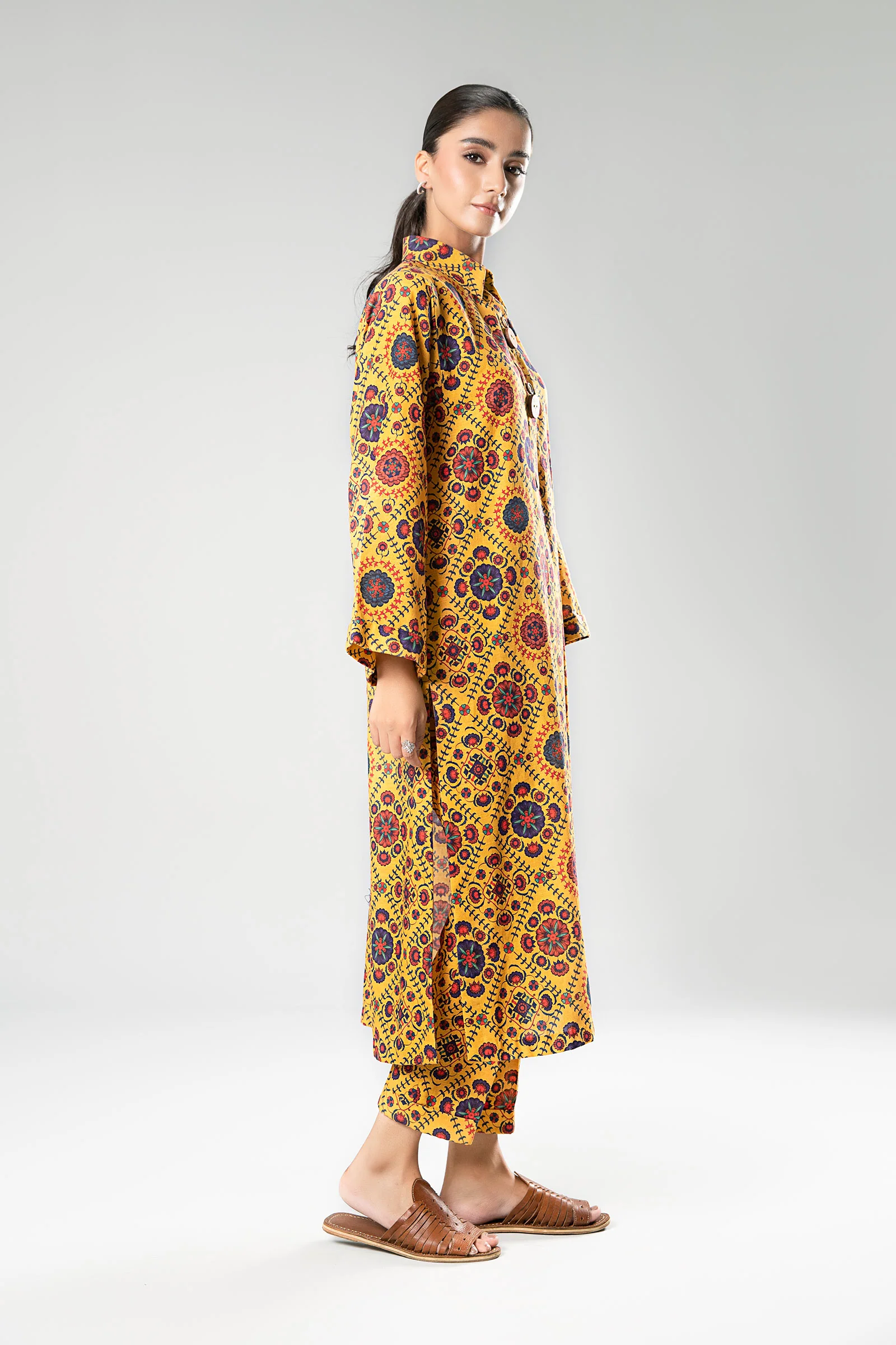 2 Piece - Khaddar Suit | MB-US23-203-B - Image 4