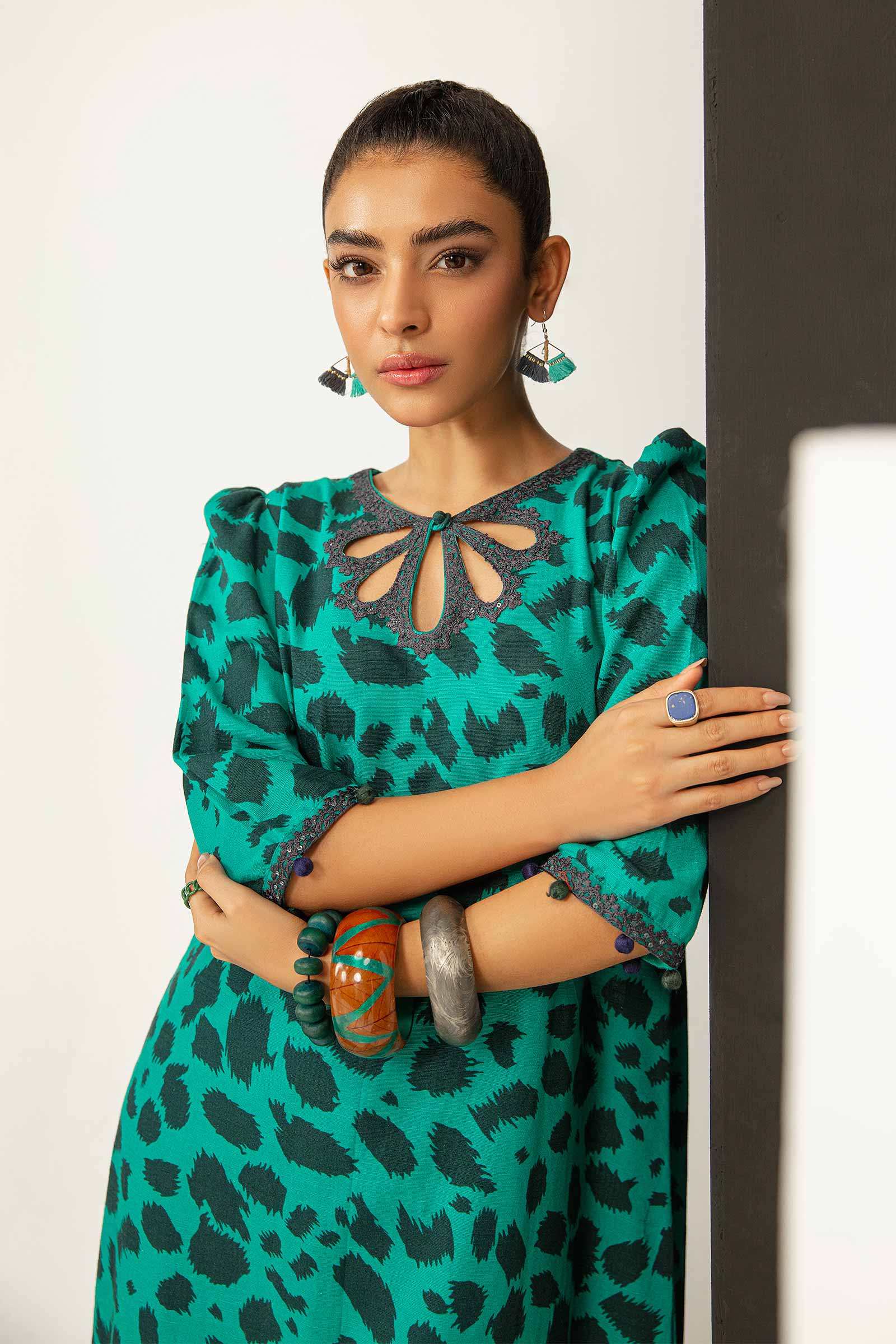 3 Piece - Khaddar Suit | MB-US23-210-B - Image 8