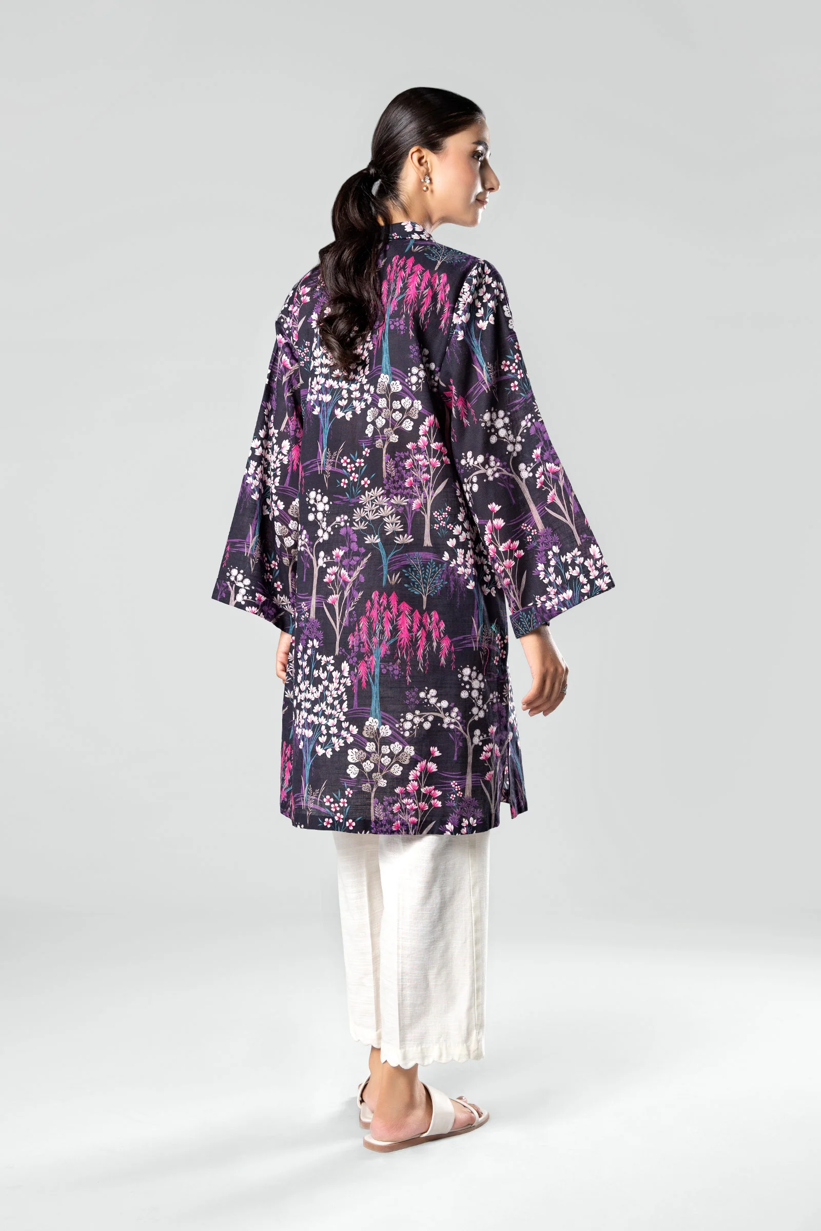 Printed Khaddar Shirt - Image 5