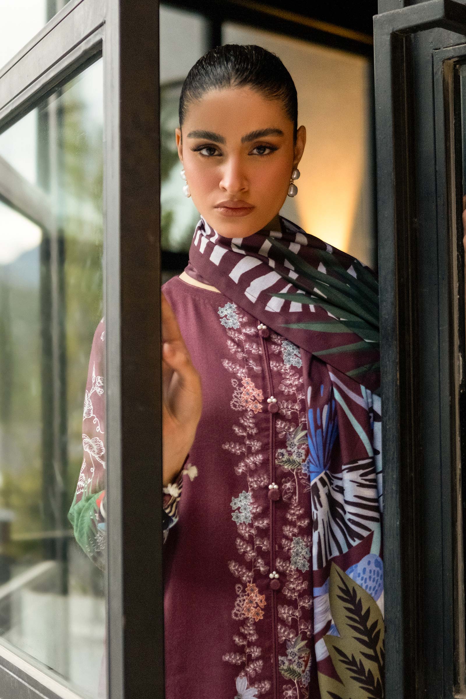 3 Pc Unstitched Printed Linen Suit | 512-A - Image 2