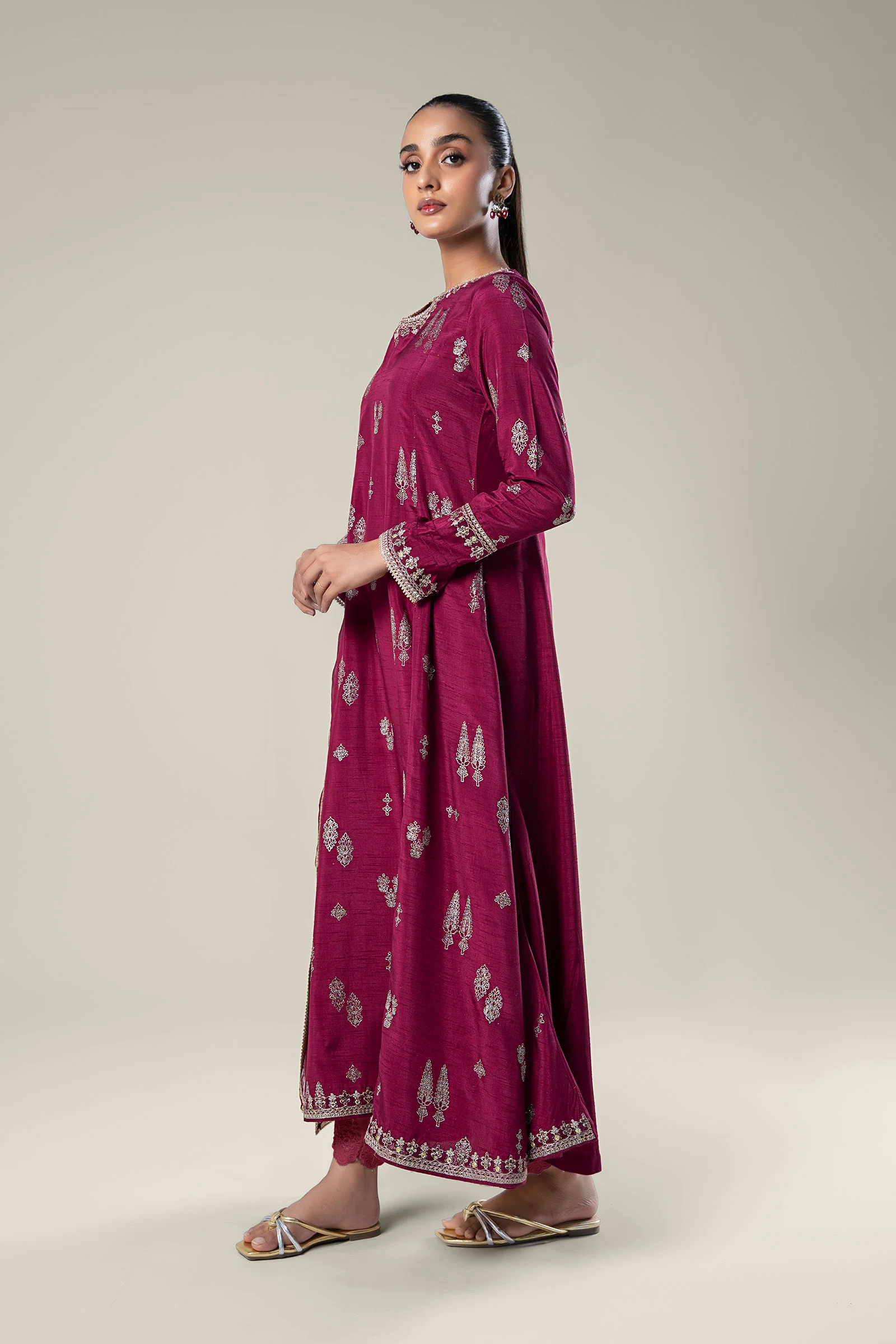 2 Pc Embroidered Raw Silk Suit - Image 4