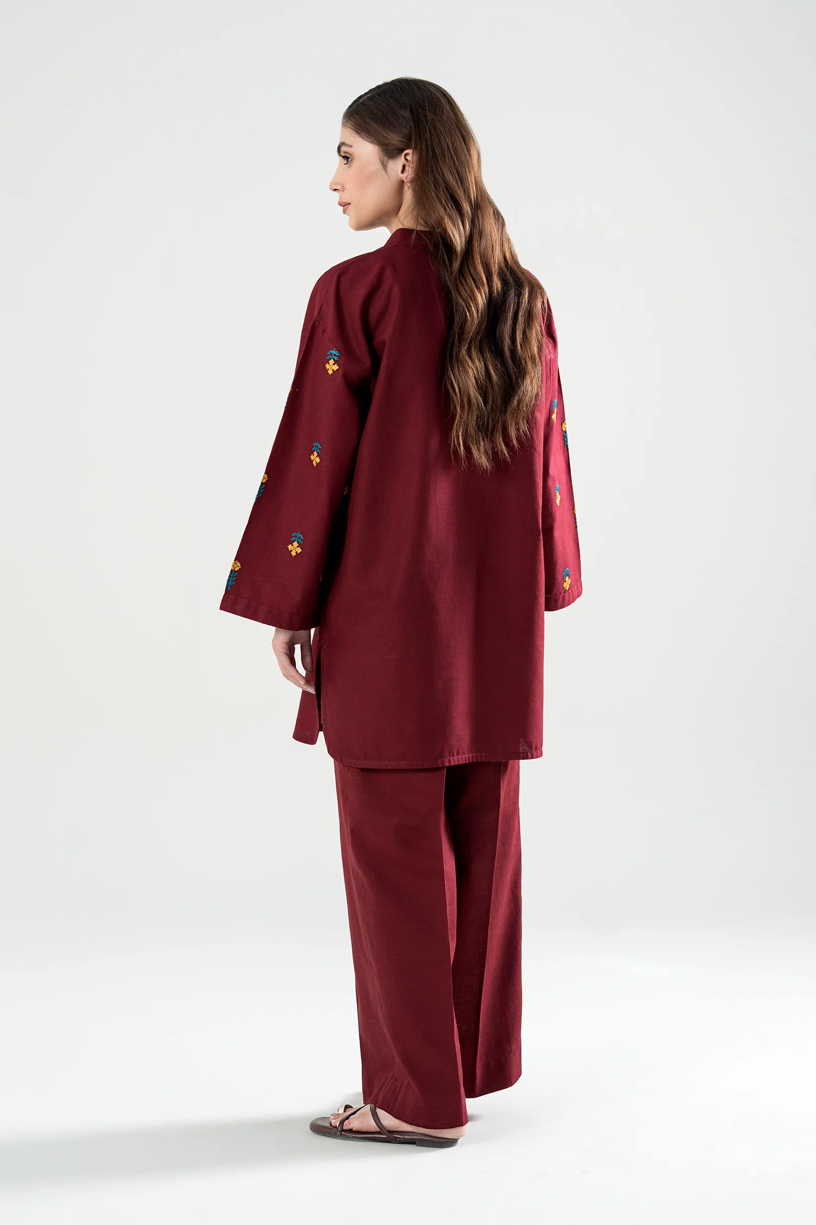 Embroidered Khaddar Shirt - Image 4